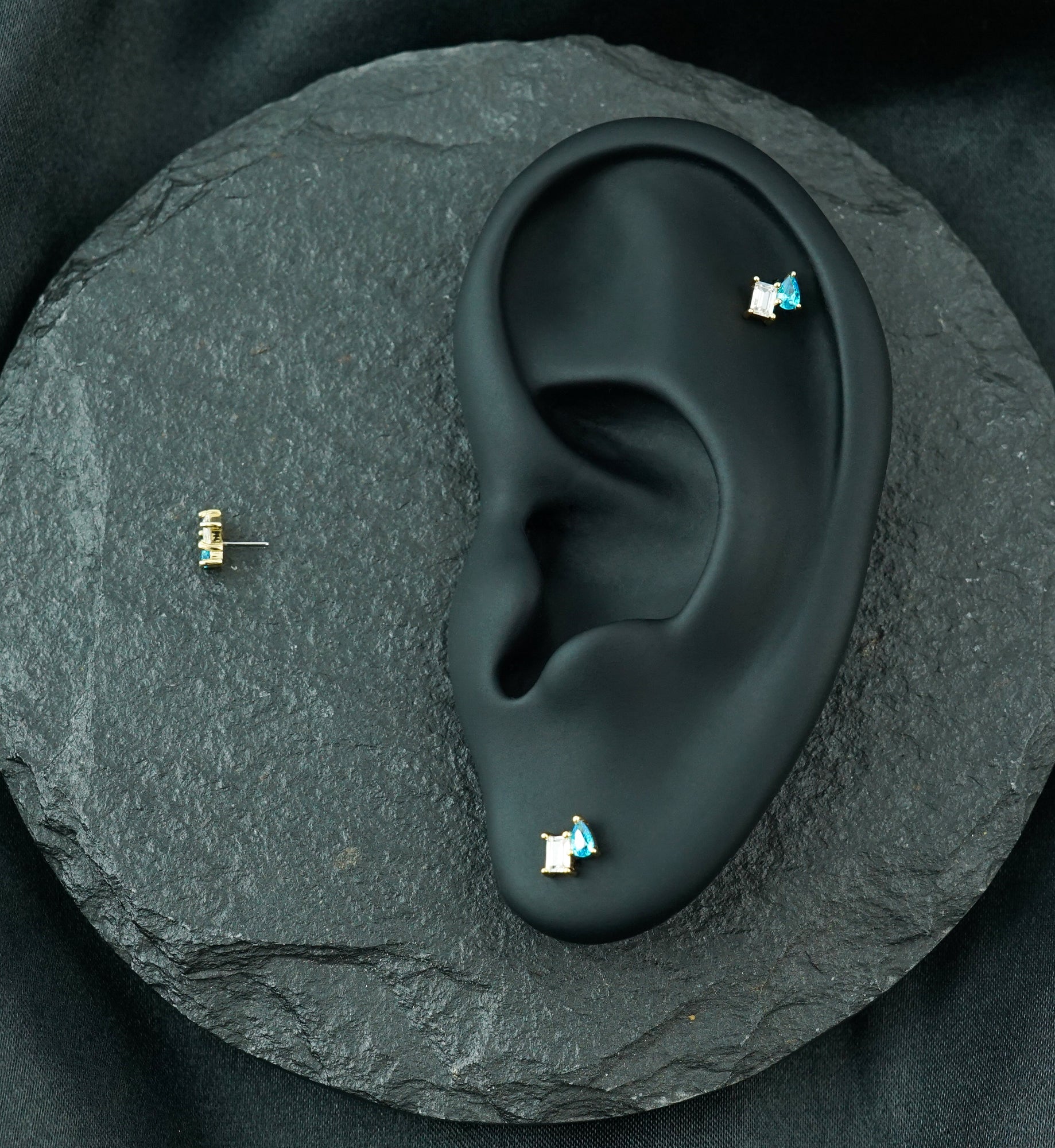 14kt Gold Exponential Teardrop Aqua CZ Threadless Top