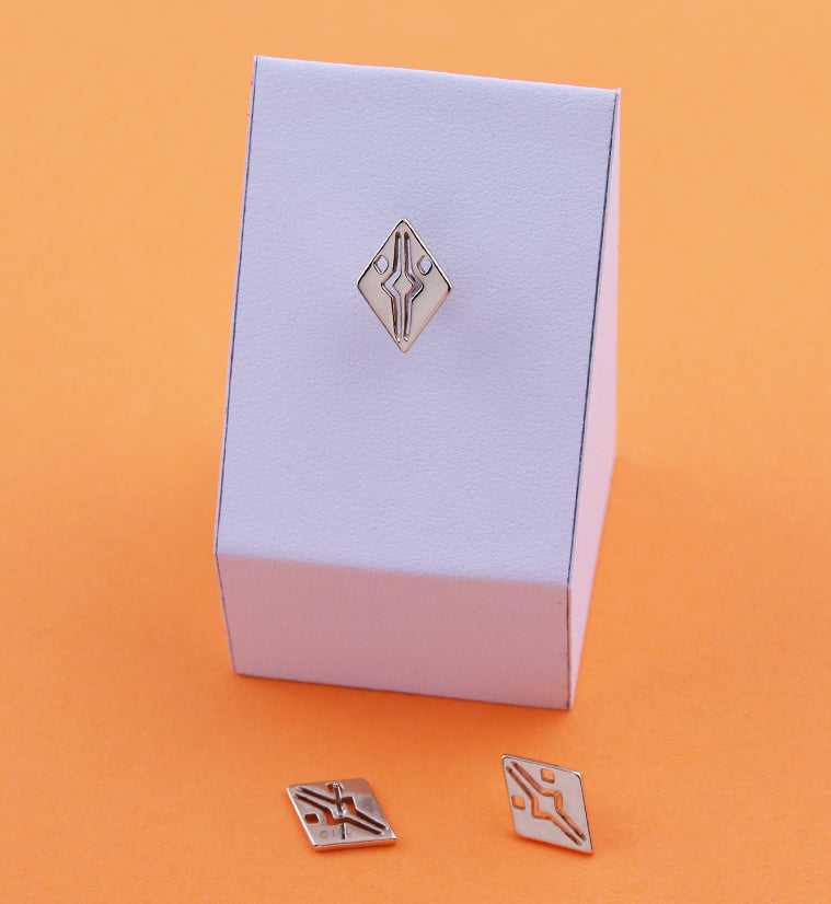 14kt Gold Ahsoka Threadless Top