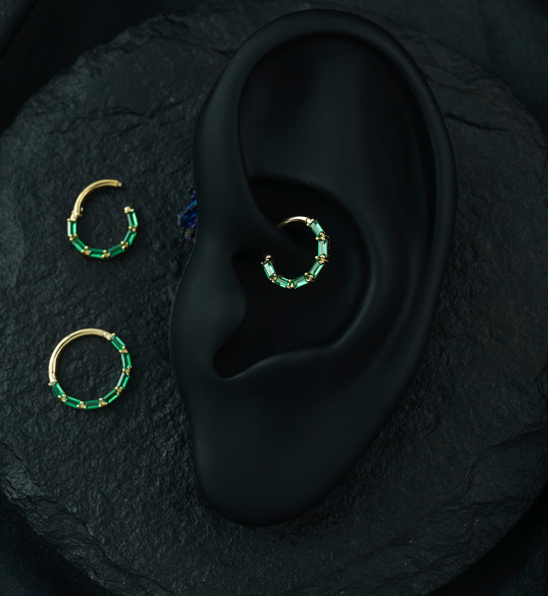 14kt Gold Baguette Row Emerald CZ Hinged Segment Ring