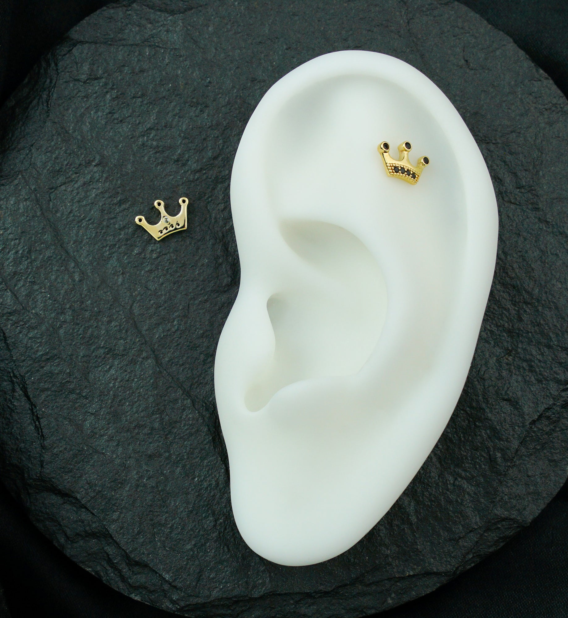 14kt Gold Crown Black CZ Threadless Top