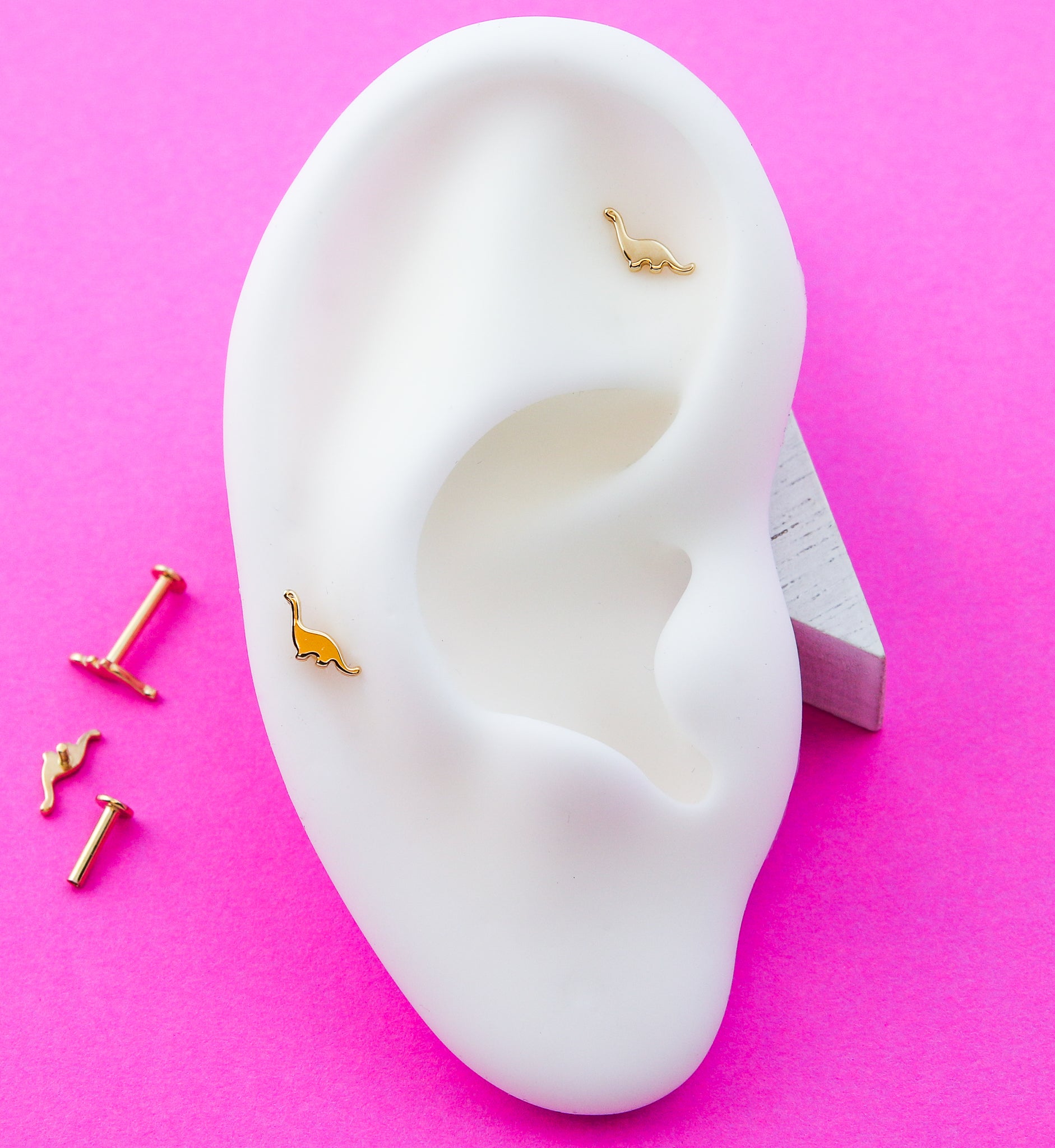 14kt Gold Dinosaur Internally Threaded Labret