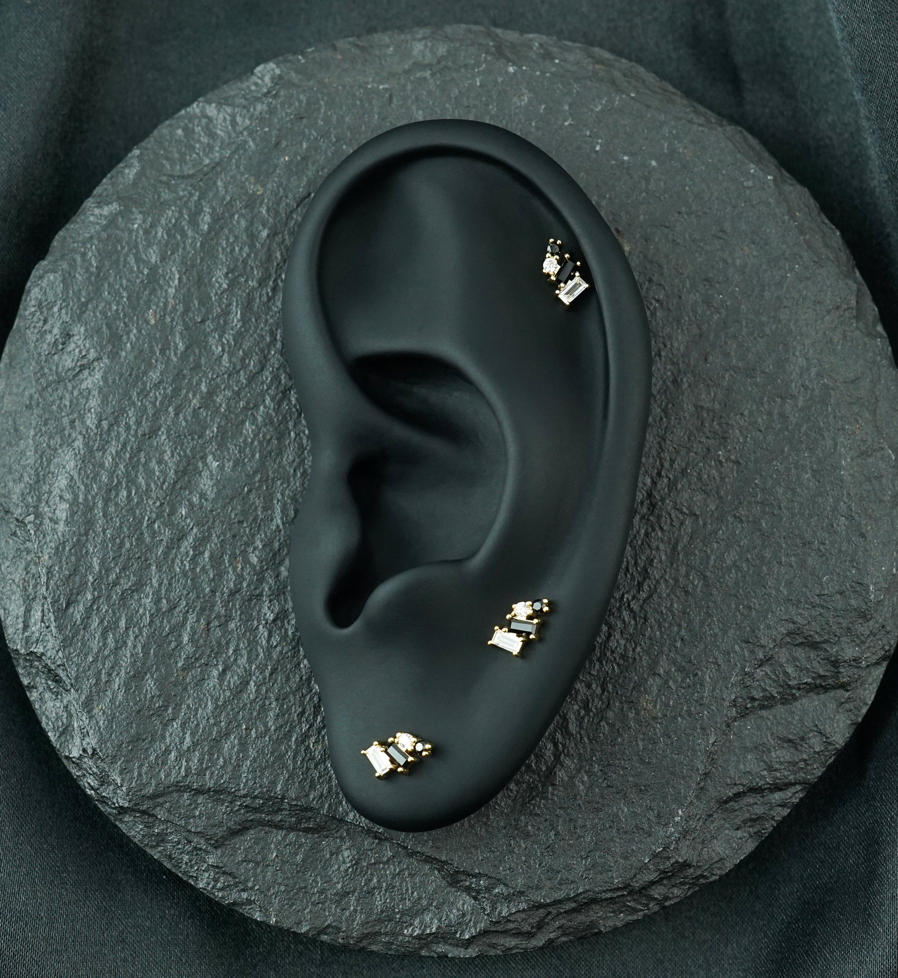 14kt Gold Downpour Black CZ Threadless Top