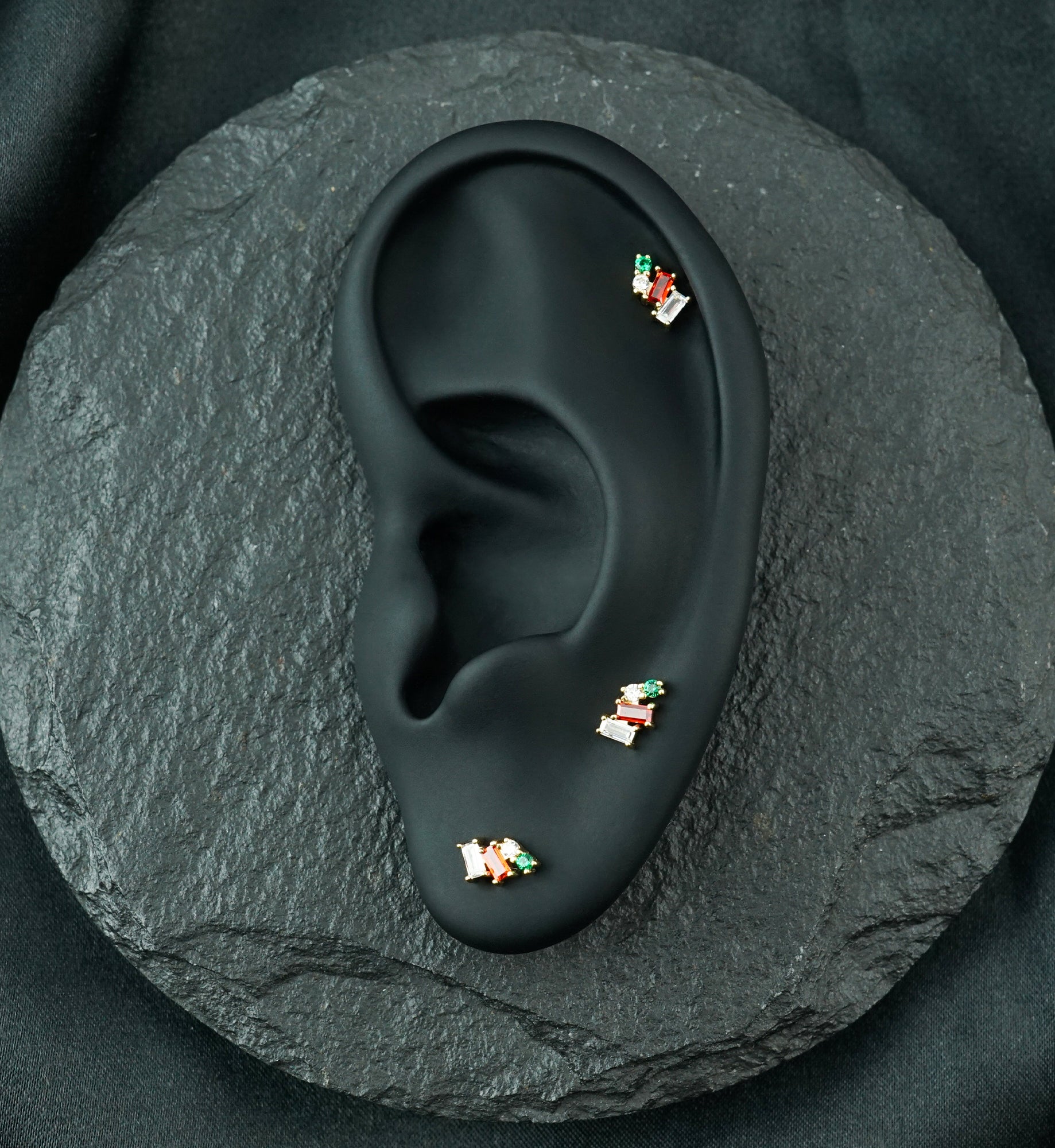 14kt Gold Downpour Emerald and Garnet CZ Threadless Top