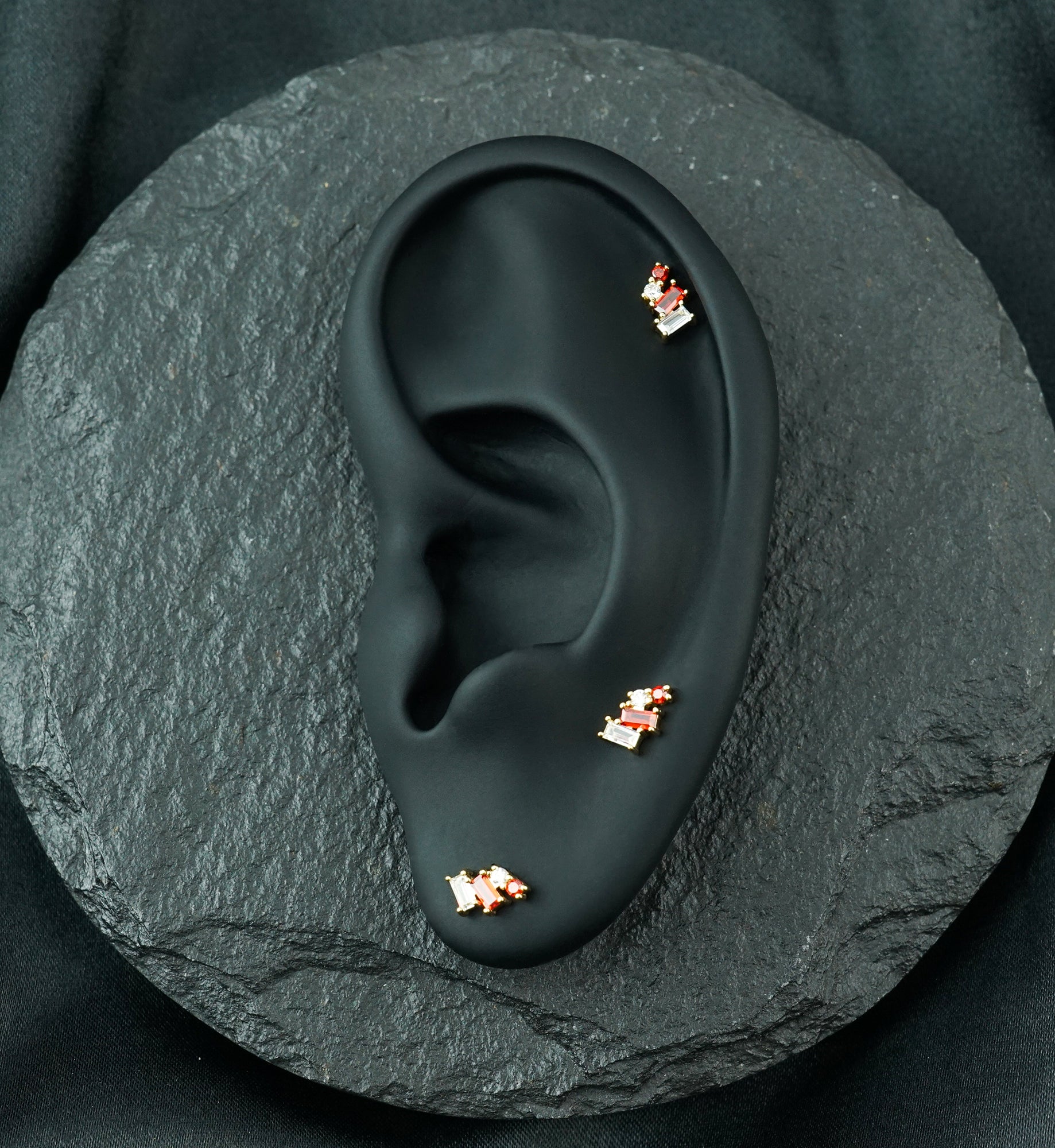 14kt Gold Downpour Garnet CZ Threadless Top