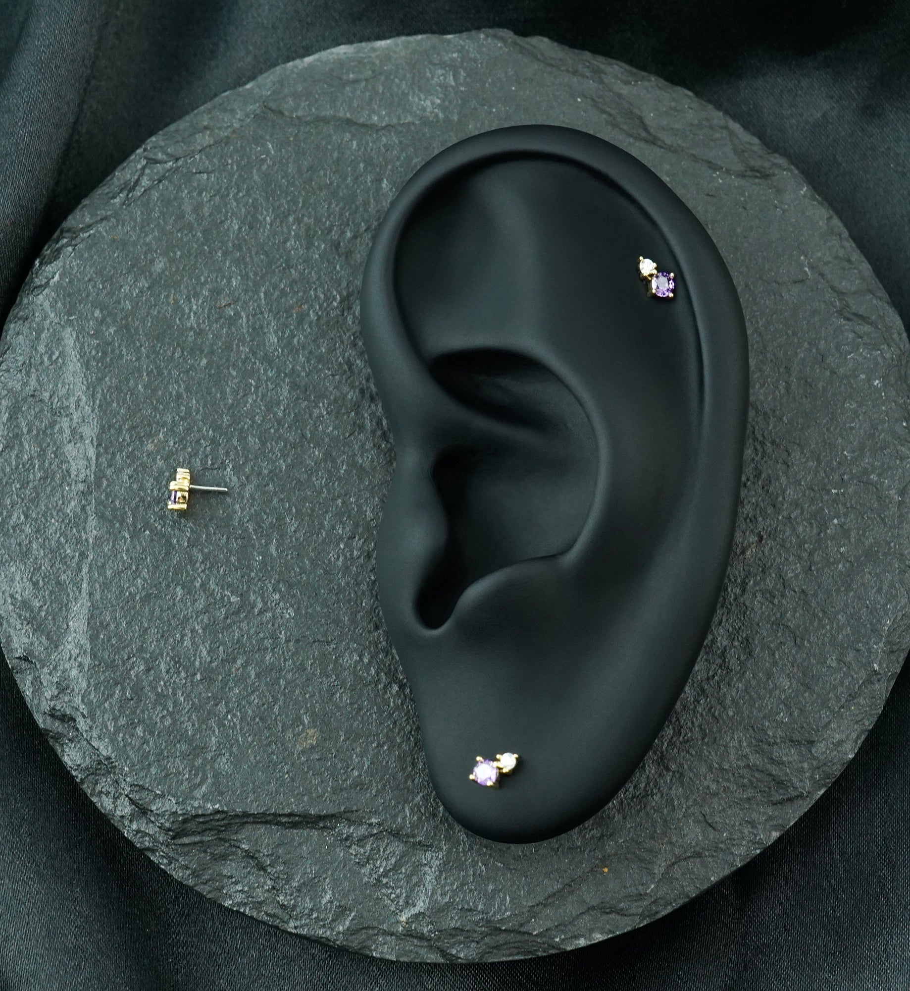 14kt Gold Echo Amethyst CZ Threadless Top