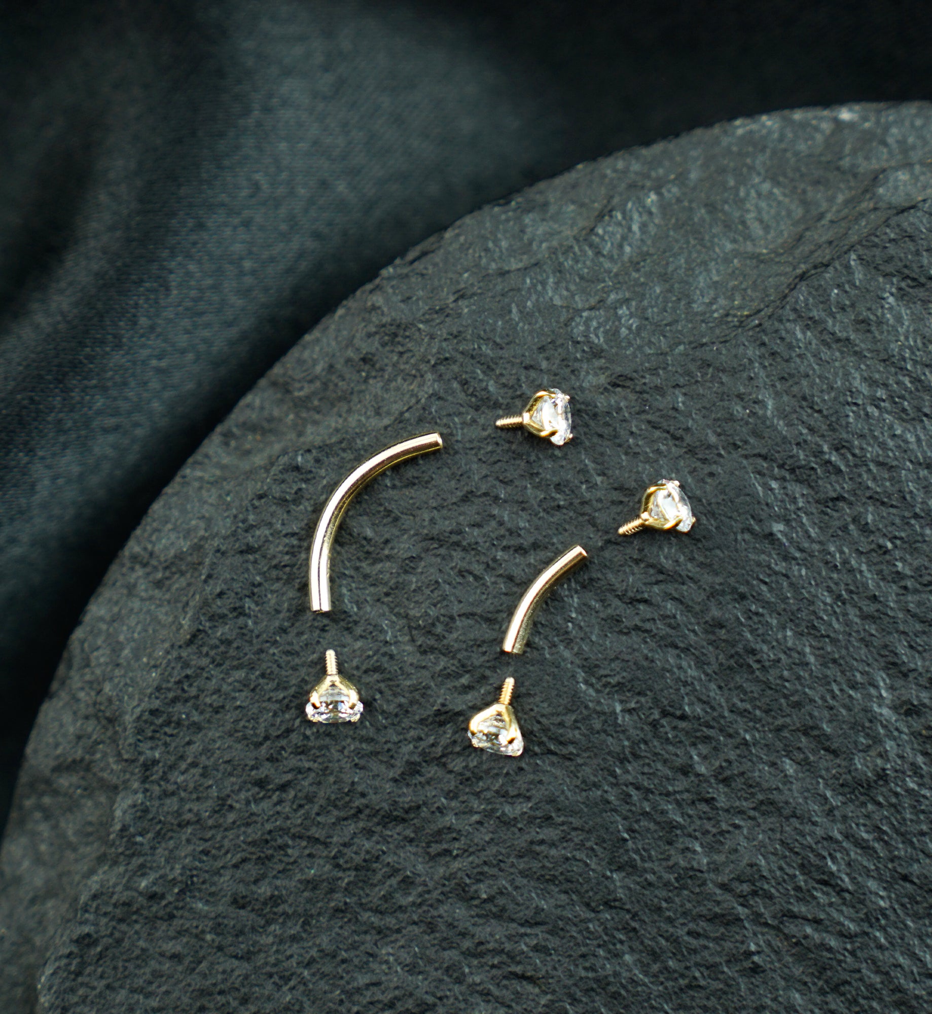 14kt Gold Prong CZ Long Thread Internally Threaded Curved Barbell