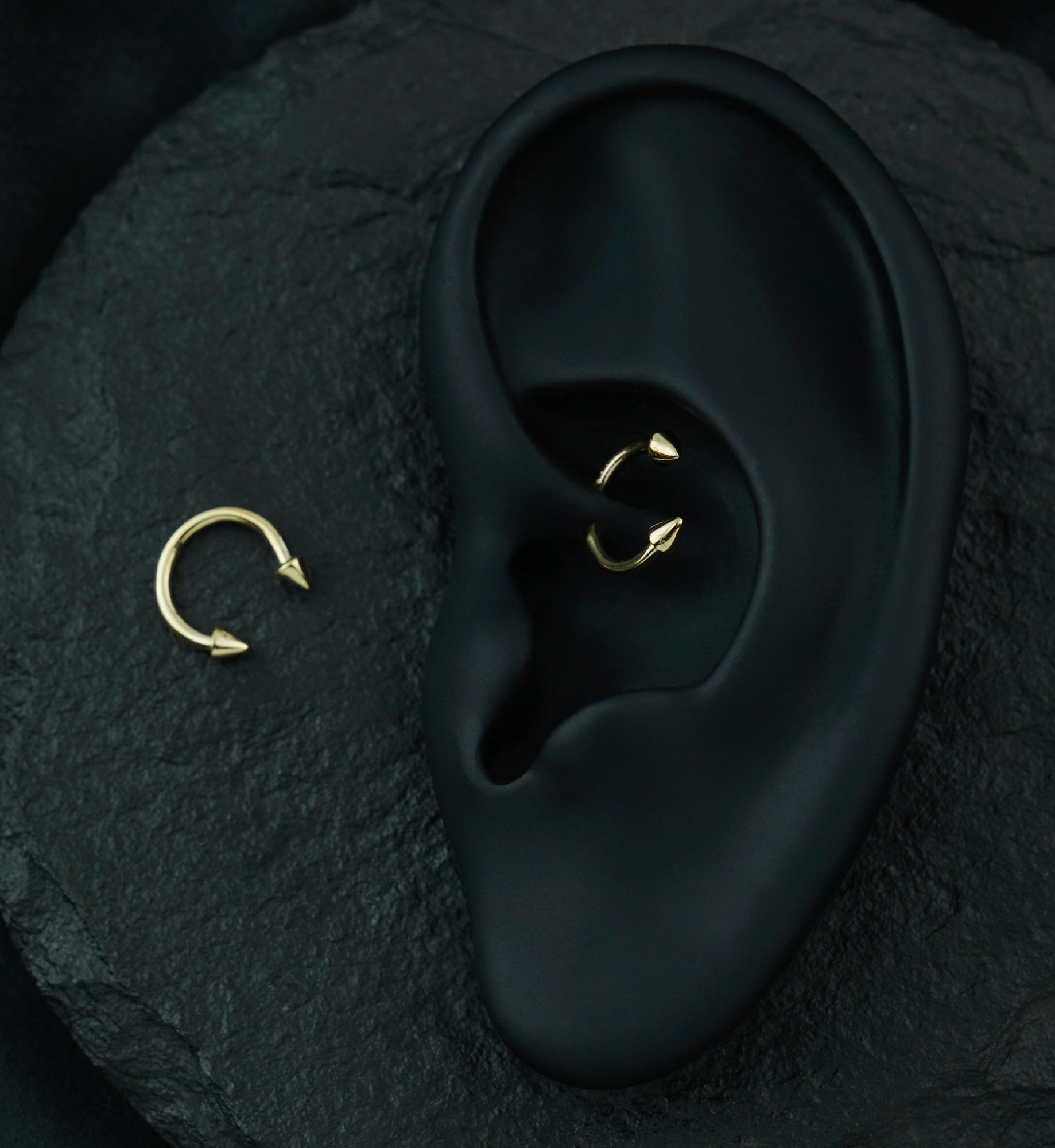 14kt Gold Spiked Circular Barbell