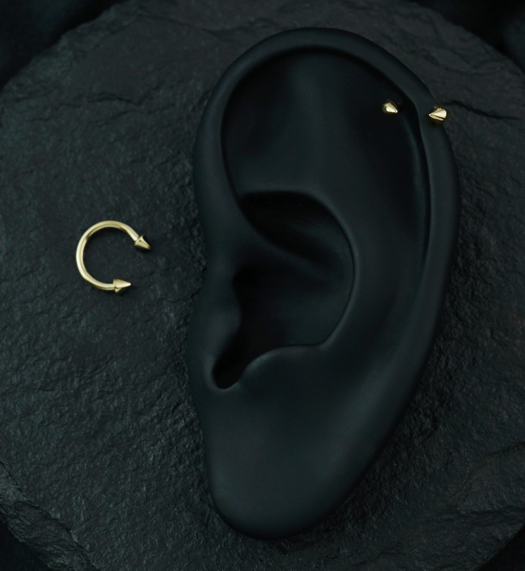 14kt Gold Spiked Circular Barbell