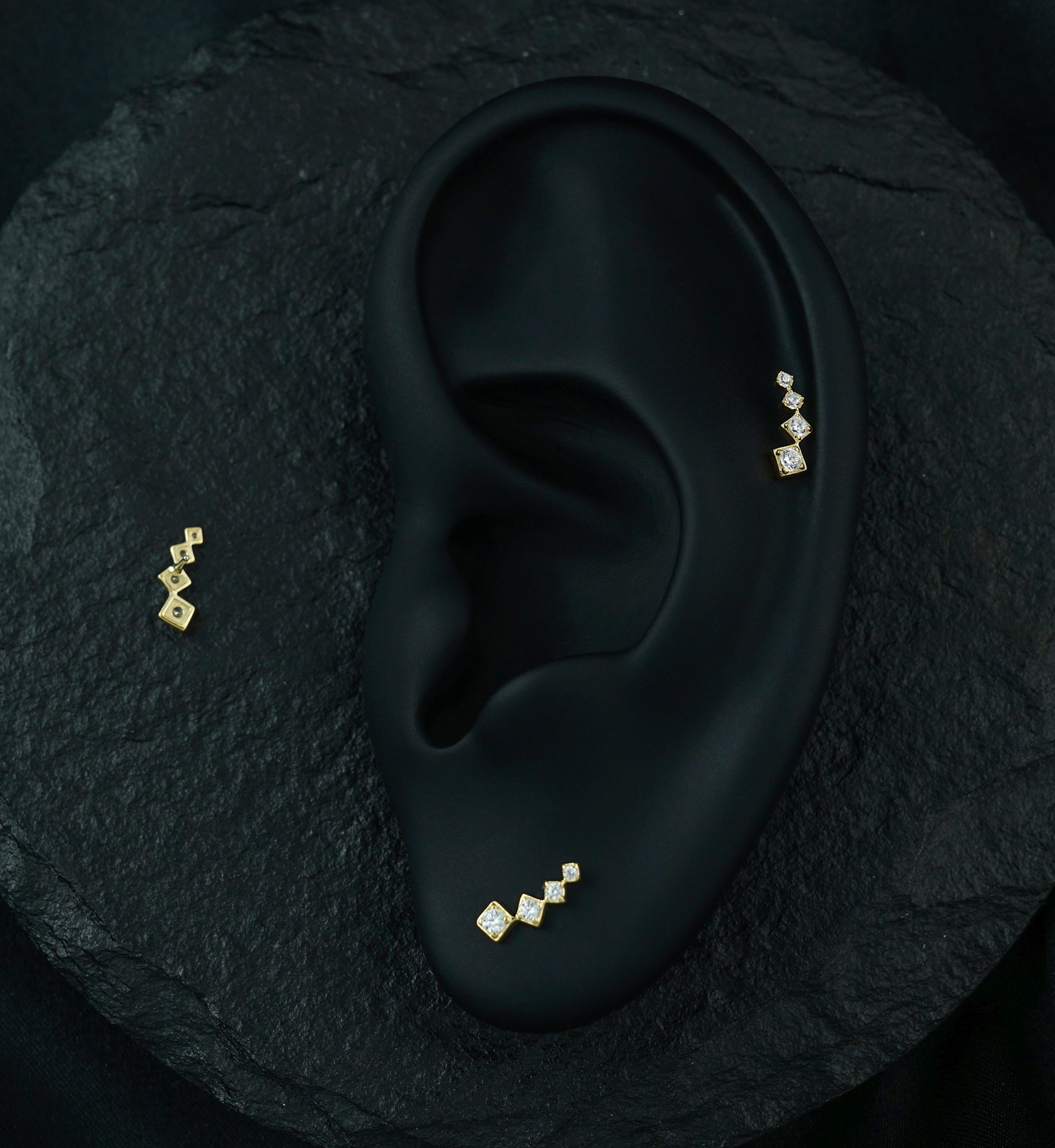 14kt Gold Square Crescendo Clear CZ Threadless Top