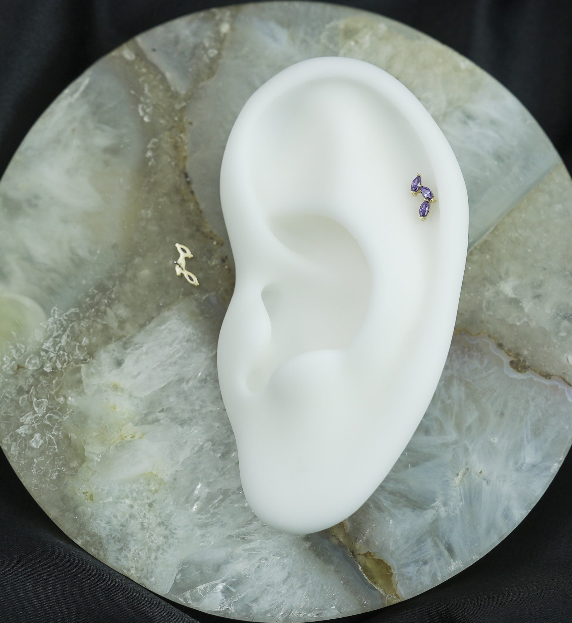 14kt Gold Triple Marquise Vine Amethyst CZ Threadless Top