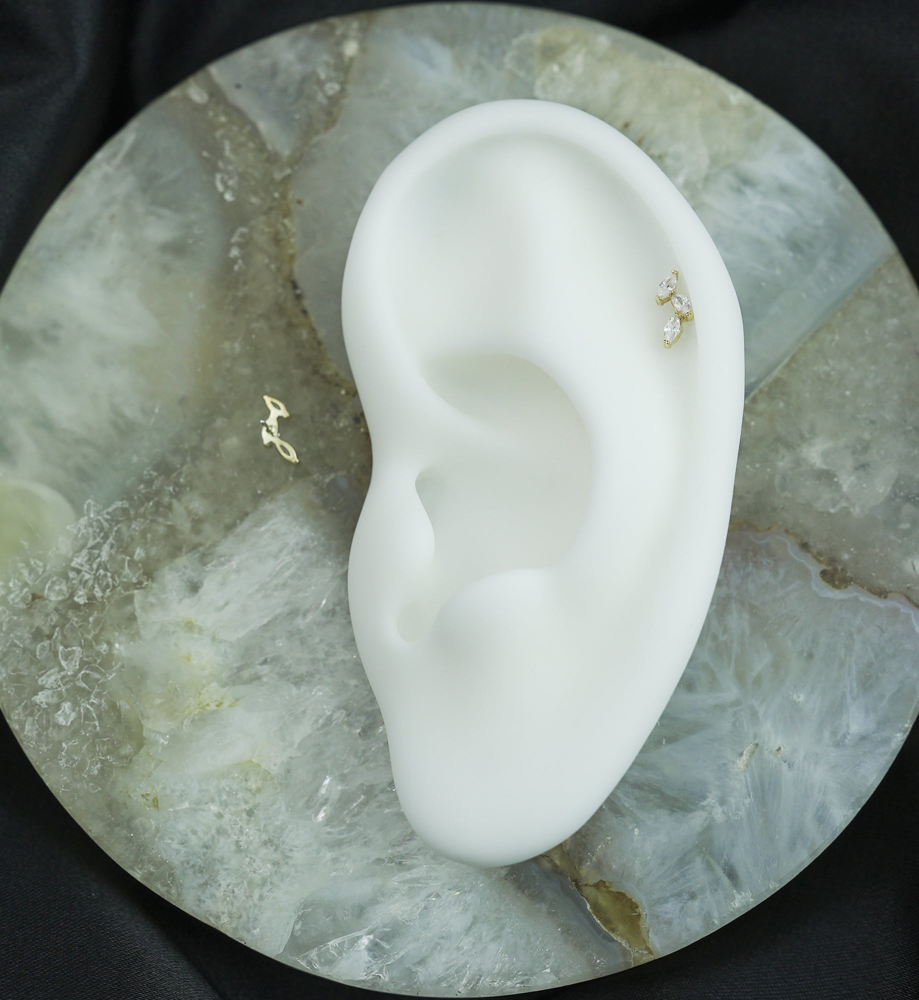 14kt Gold Triple Marquise Vine Clear CZ Threadless Top