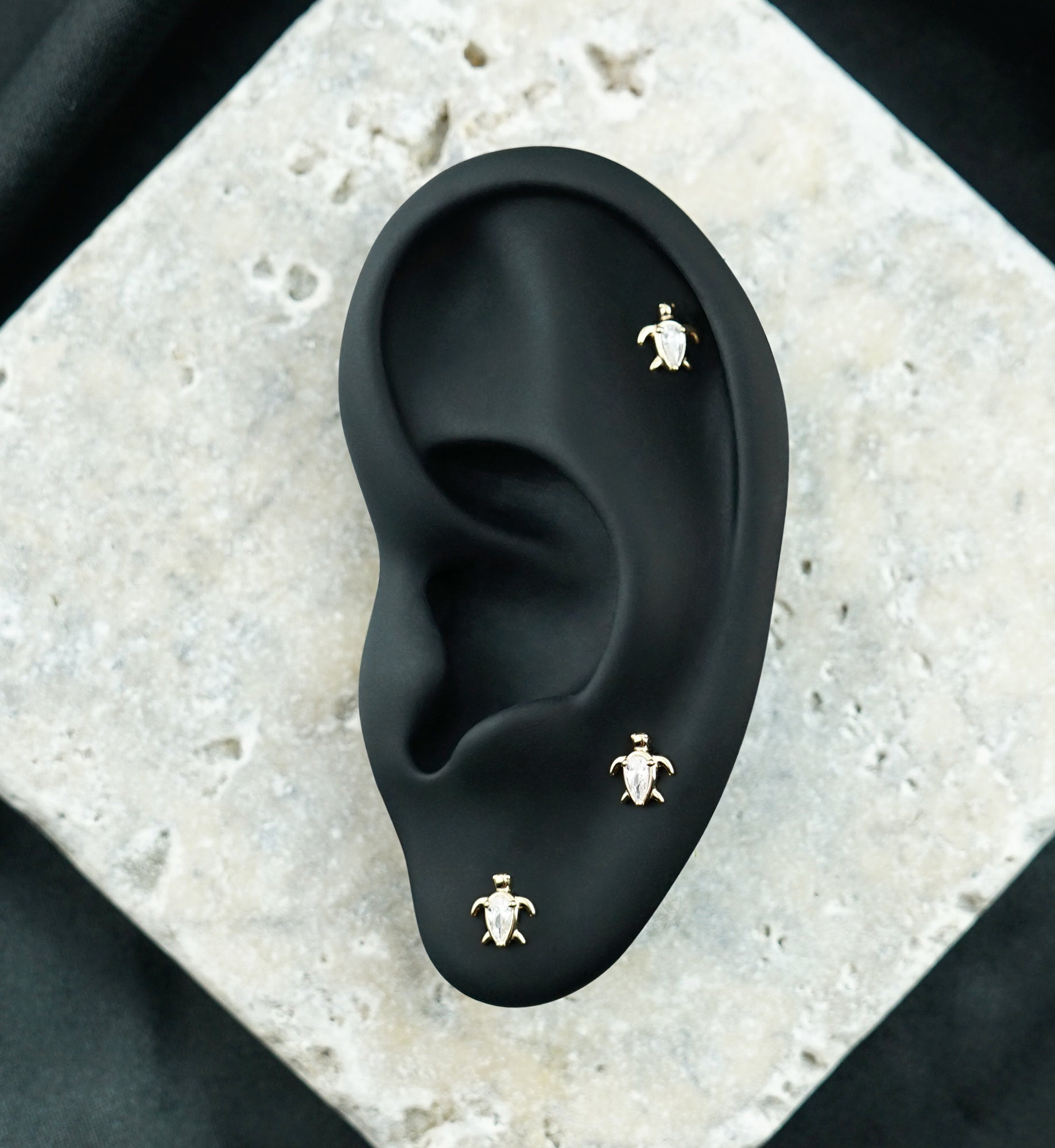 14kt Gold Turtle Teardrop Clear CZ Threadless Top