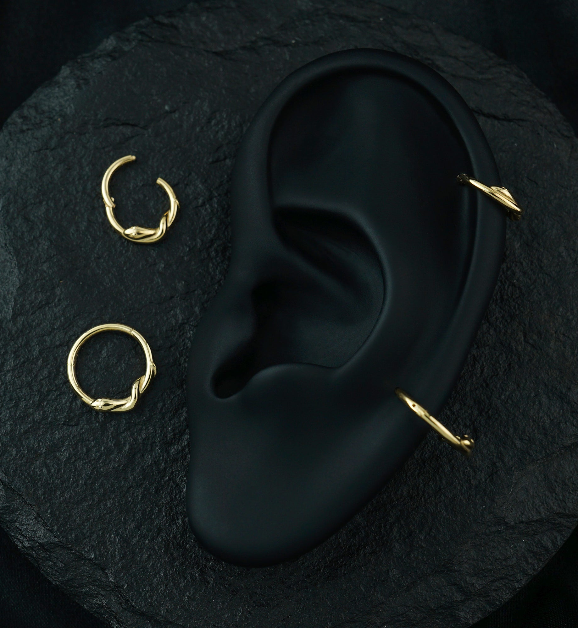 14kt Gold Twisted Snake Hinged Segment Ring