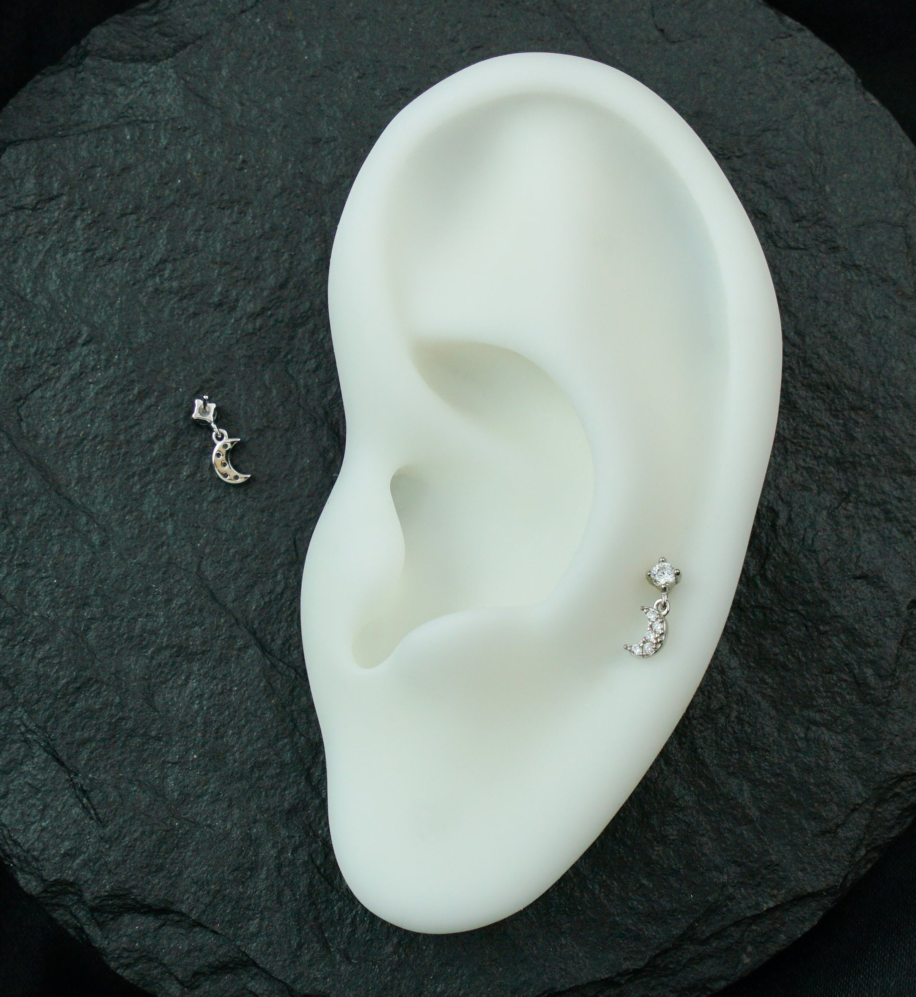 14kt White Gold Beaded Half Moon Clear CZ Dangle Threadless Top