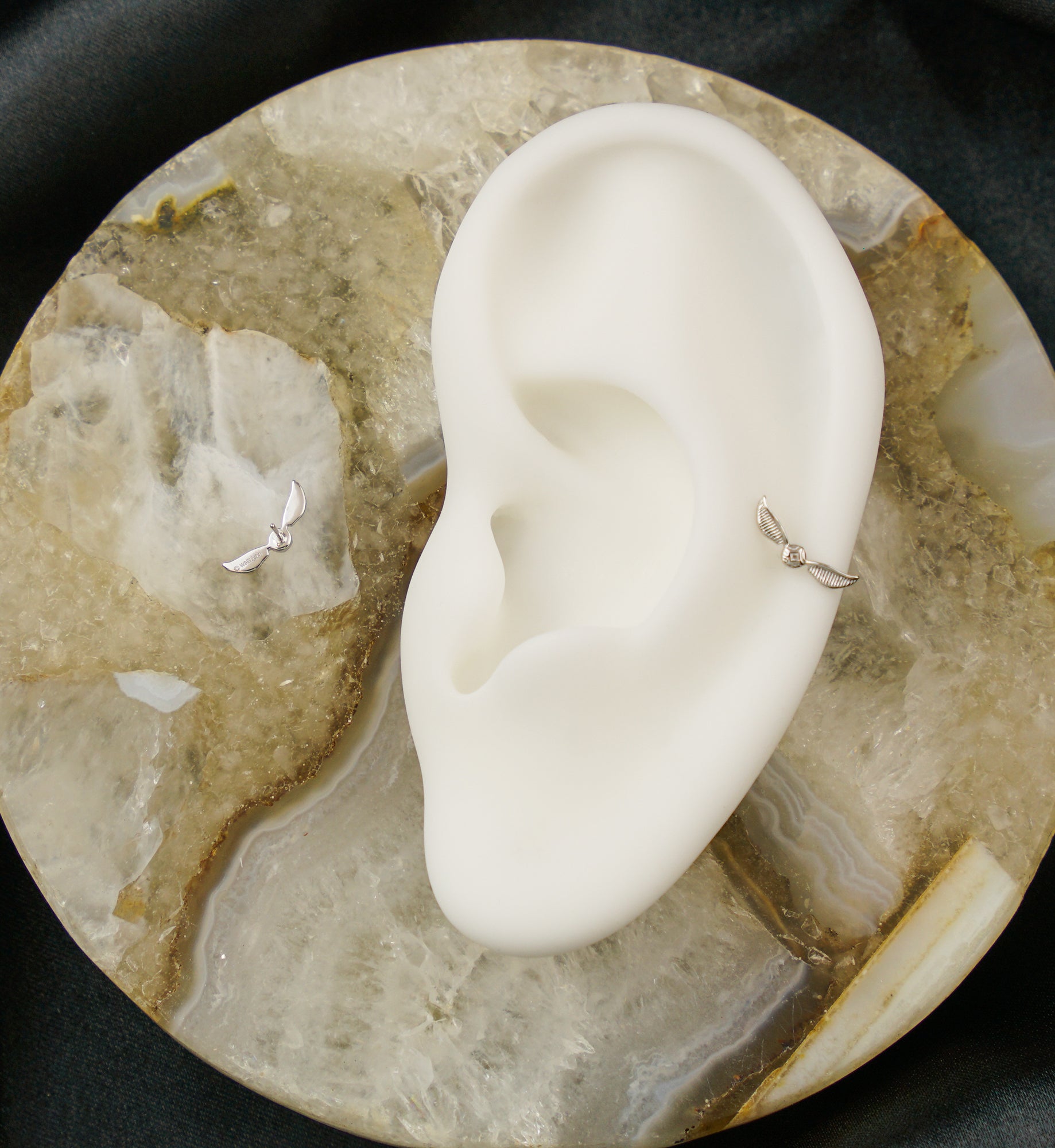 14kt White Gold Golden Snitch Threadless Top