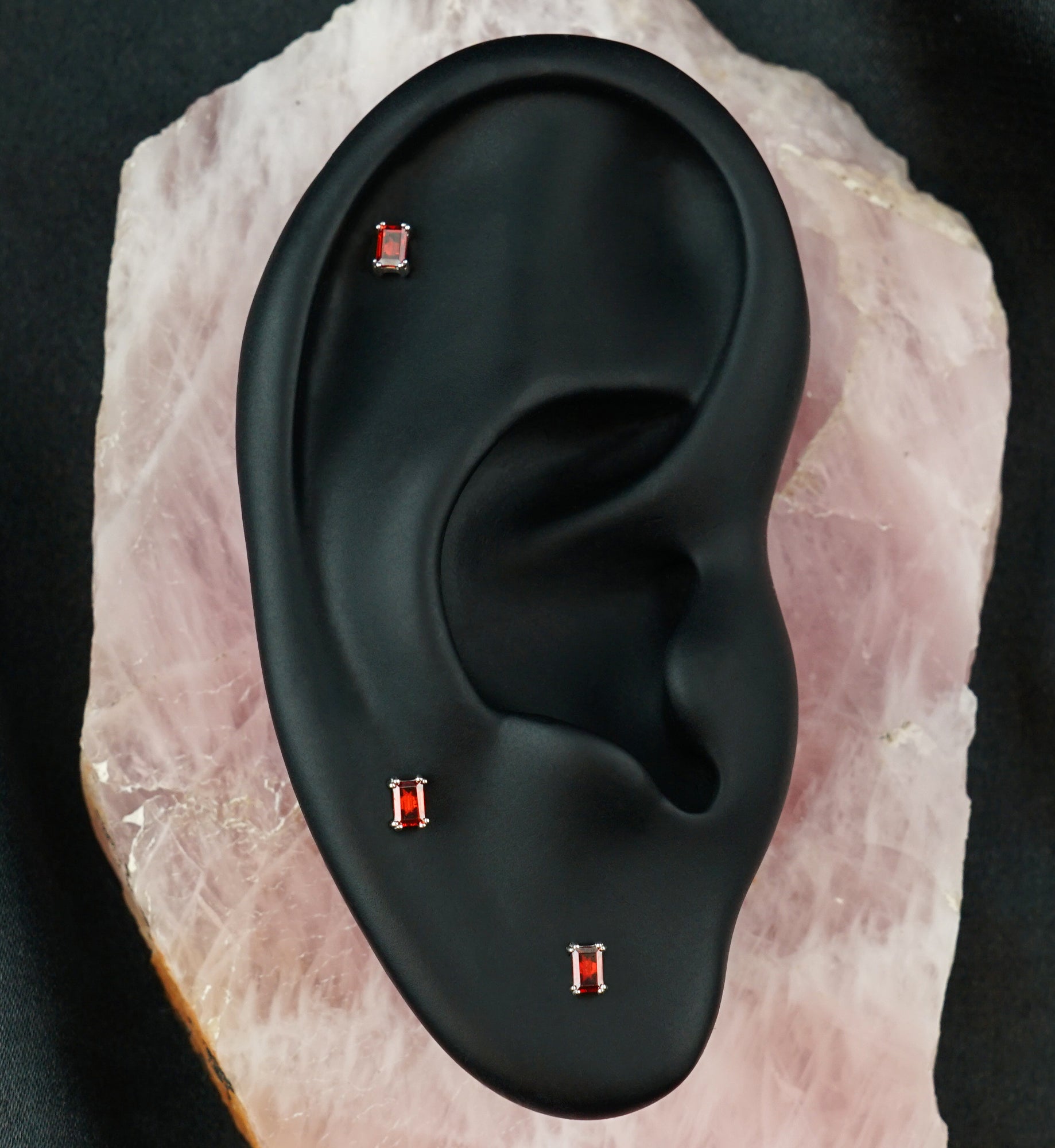 14kt White Gold Mini Rectangle Garnet CZ Threadless Top