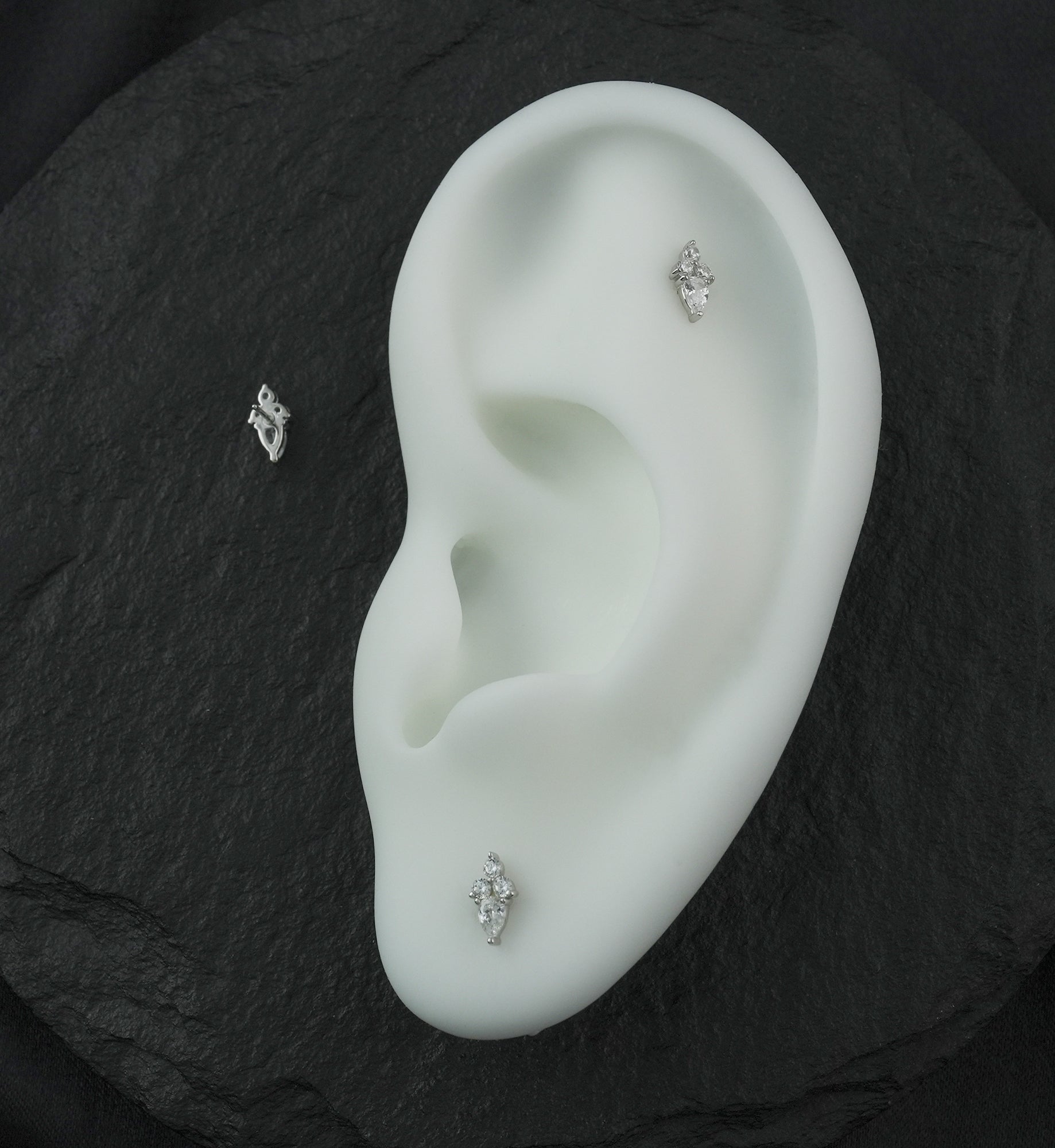 14kt White Gold Teardrop Trinity Bottom Clear CZ Threadless Top