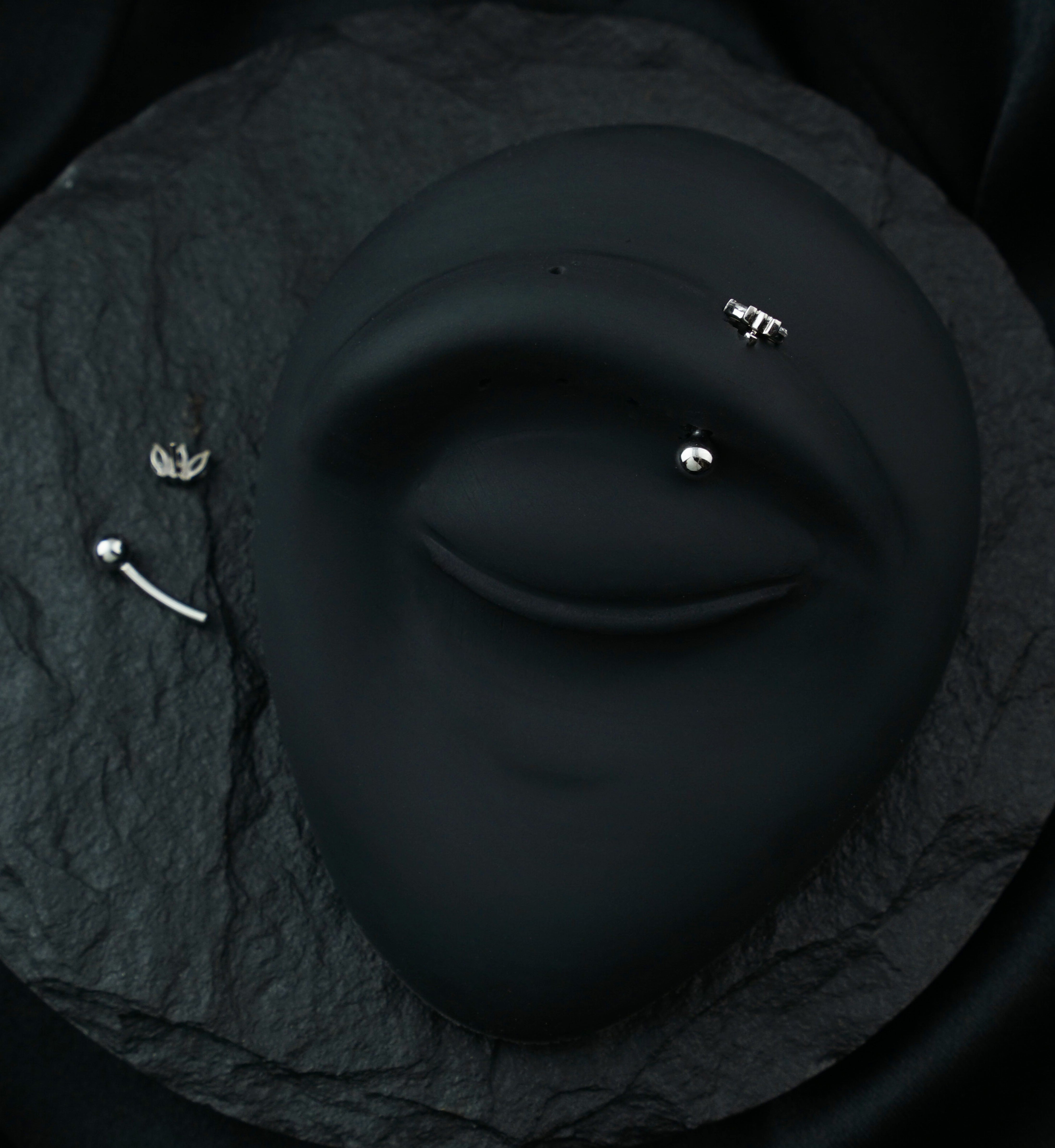 14kt White Gold Triple Marquise Clear CZ Threadless Curved Barbell