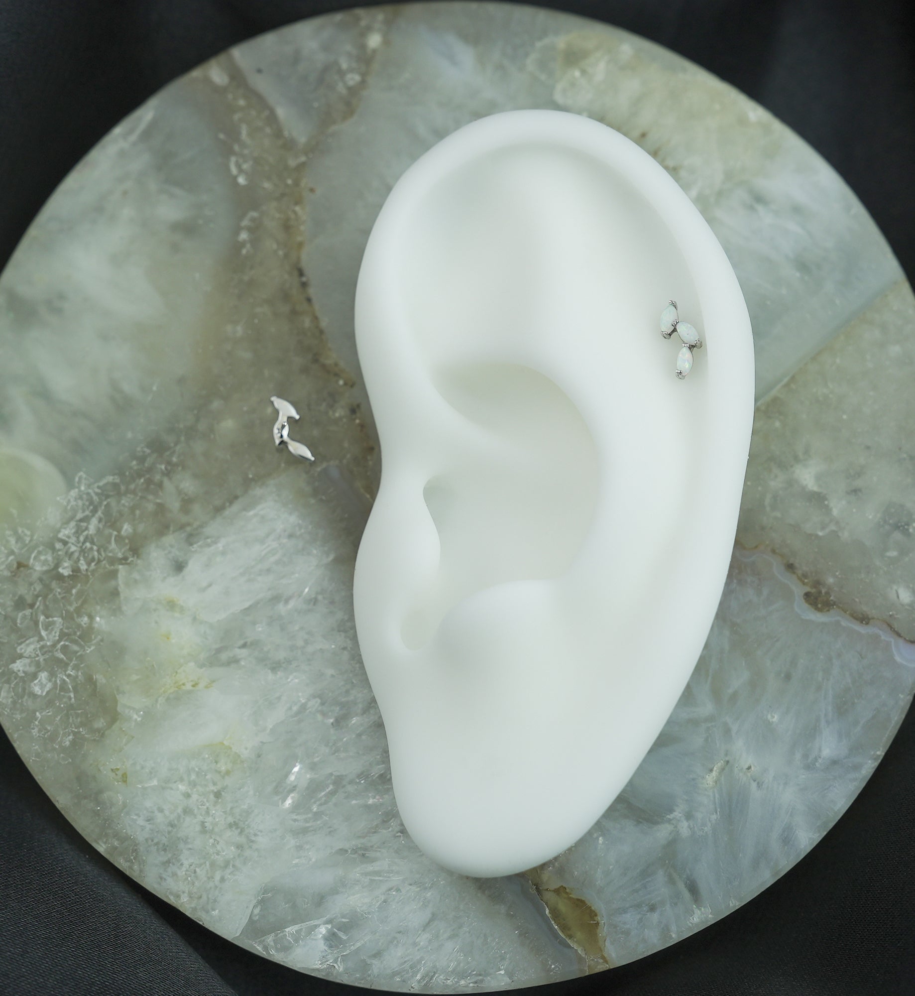 14kt White Gold Triple Marquise Vine White Opalite Threadless Top