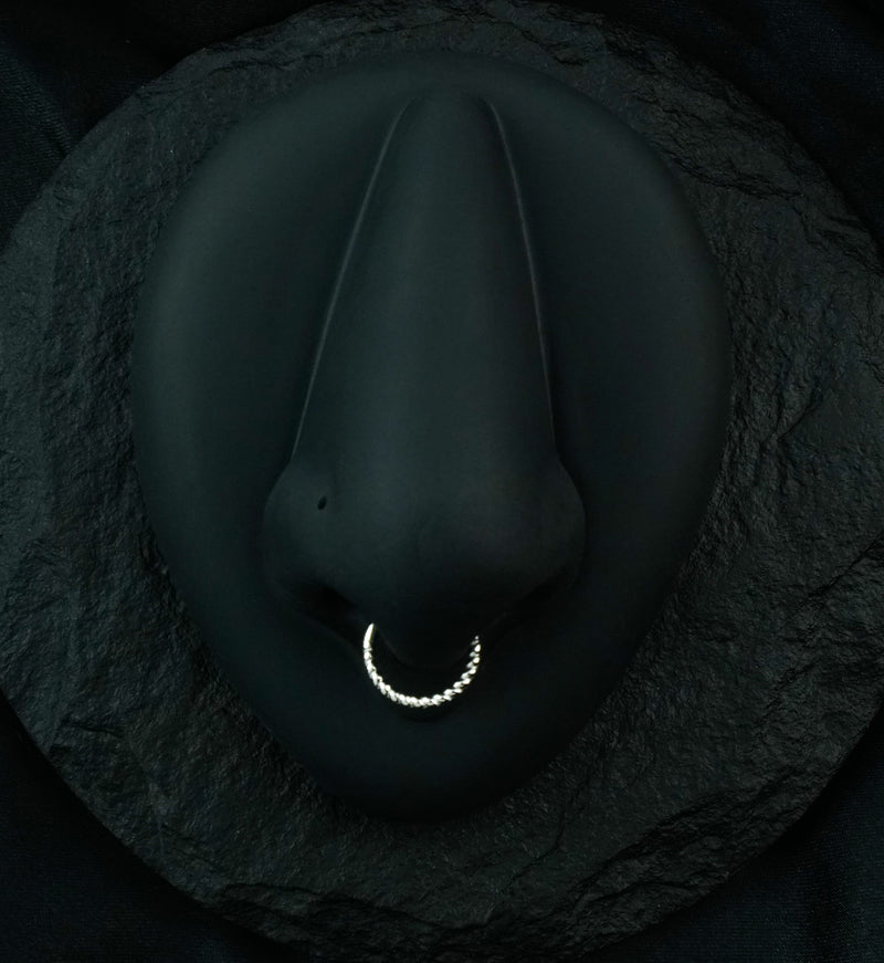 14kt White Gold Twine Hinged Segment Ring