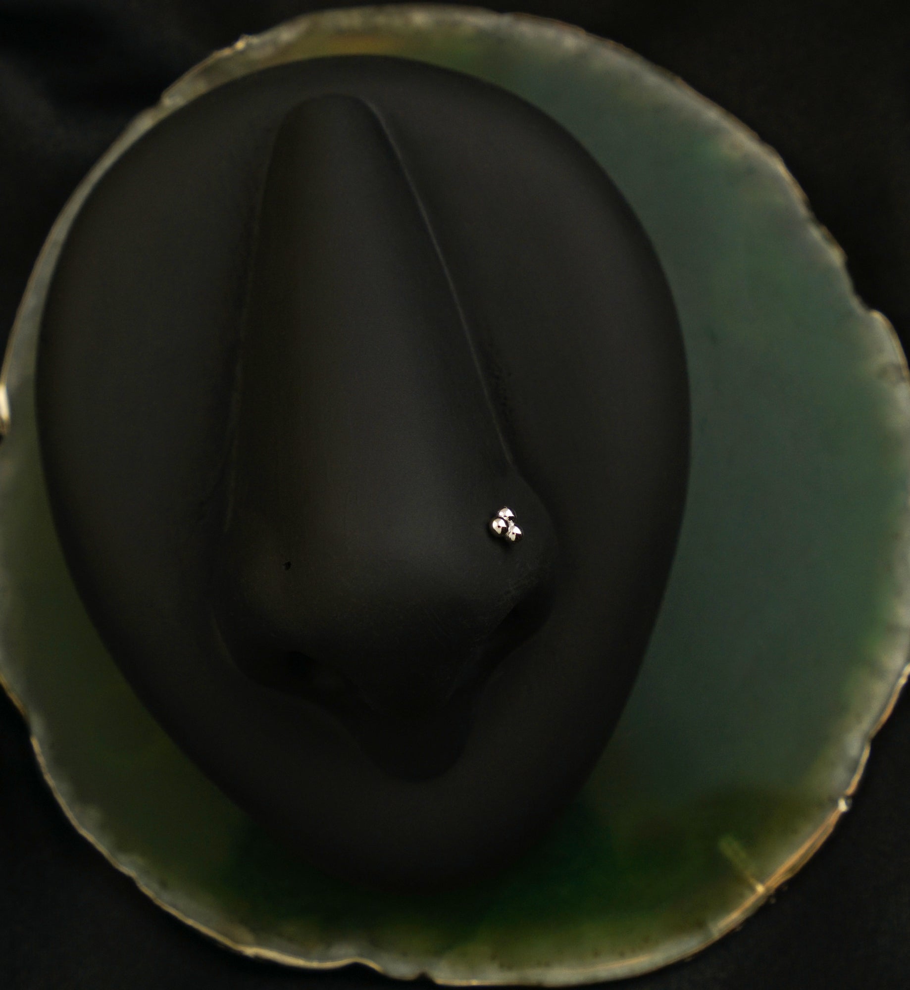 18kt White Gold Trinity Ball Threadless Titanium Nose Screw