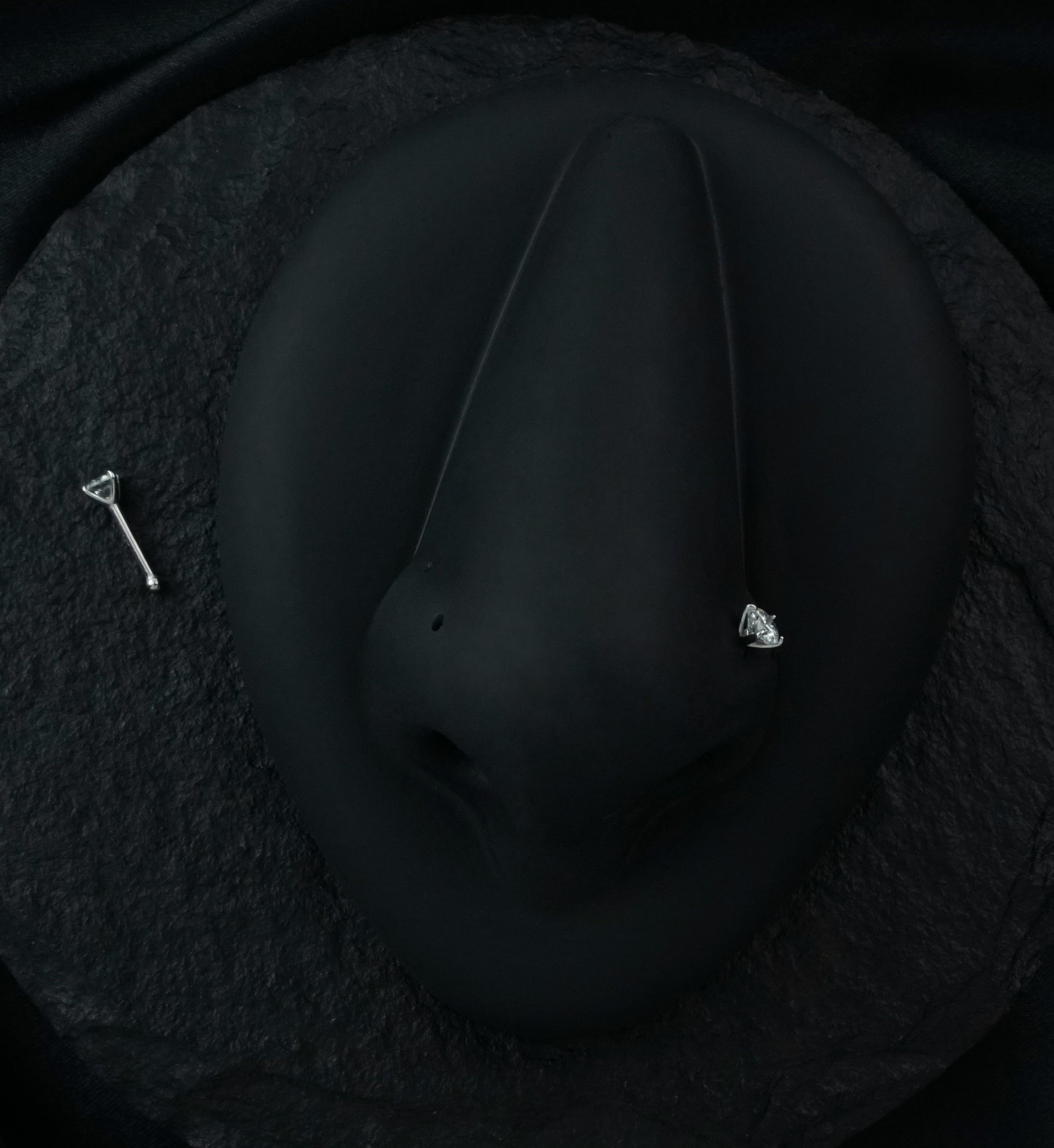 20G Clear CZ Prong 14kt White Gold Nosebone