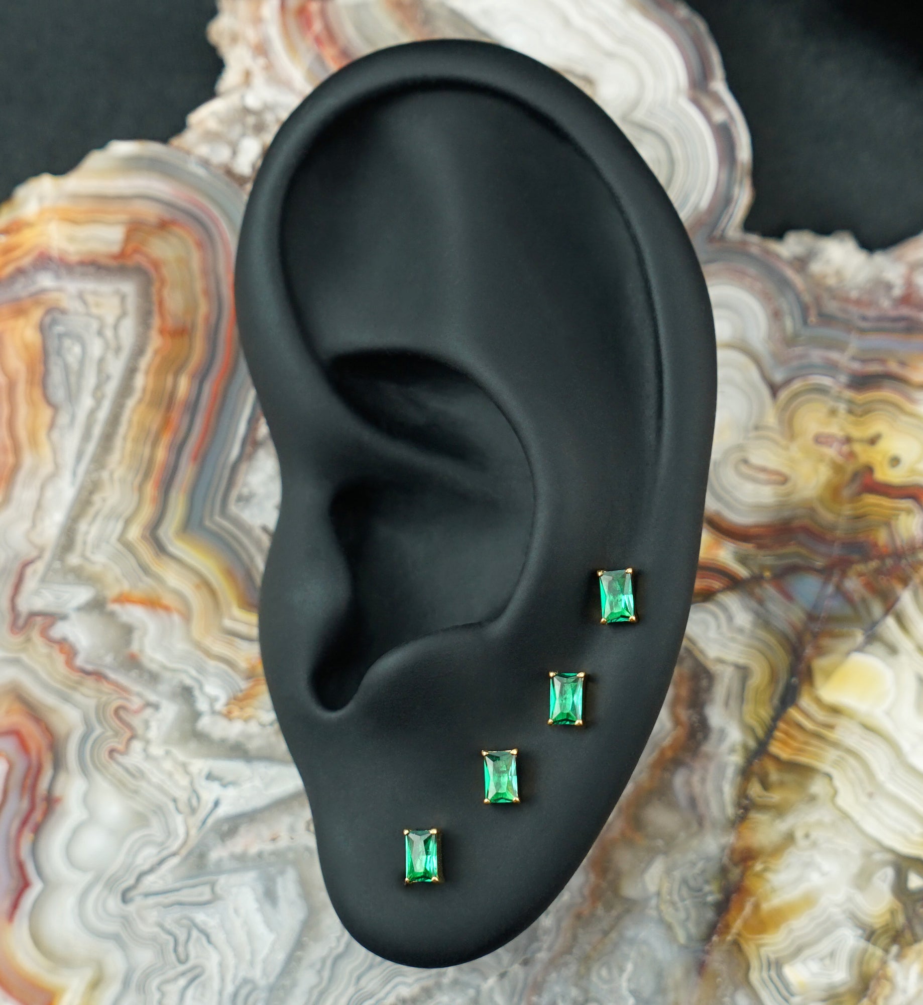 24kt Gold PVD Mini Rectangle Emerald CZ Titanium Threadless Top