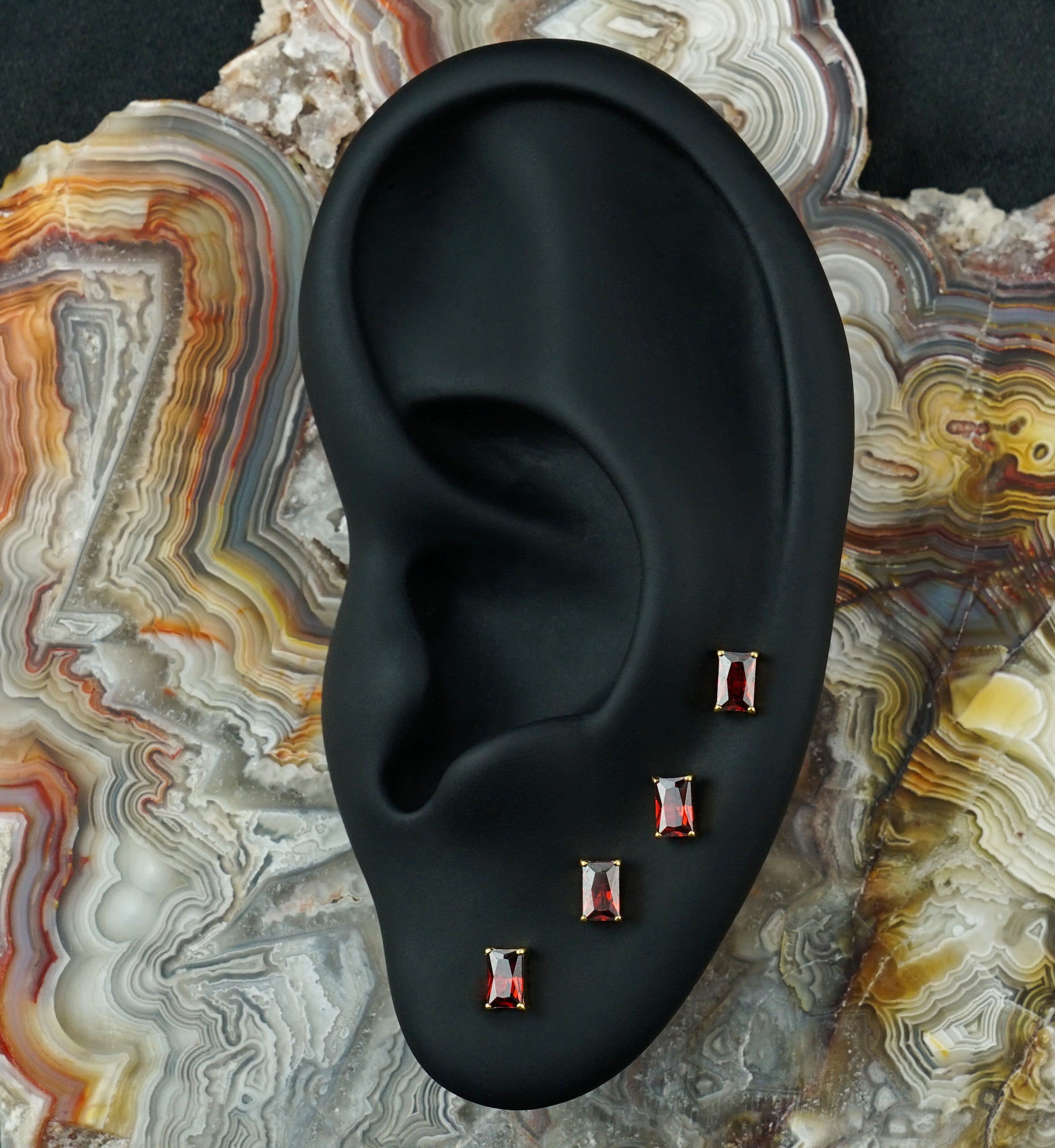 24kt Gold PVD Mini Rectangle Garnet CZ Titanium Threadless Top