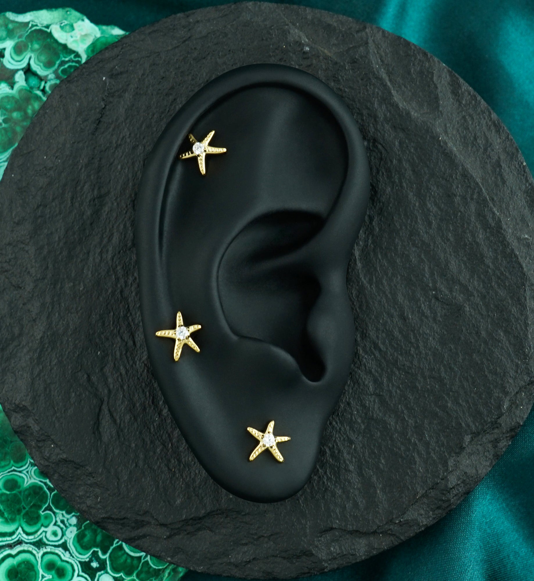 24kt Gold PVD Sea Star Clear CZ Titanium Threadless Top