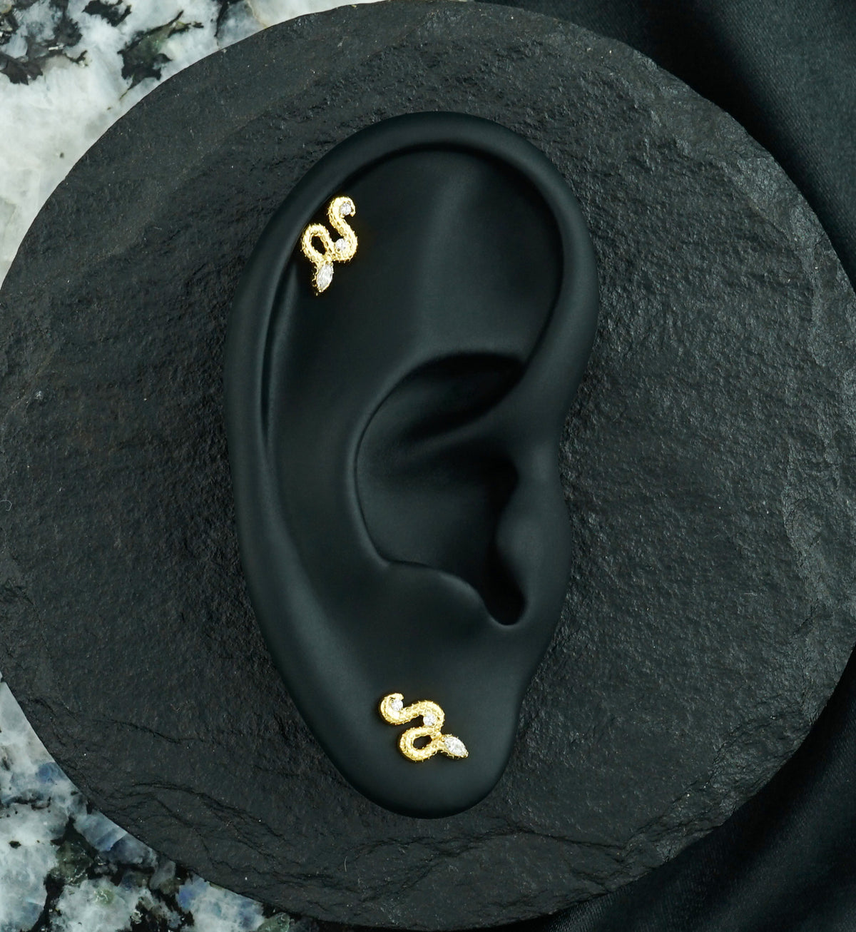 24kt Gold PVD Serpentine CZ Titanium Threadless Top