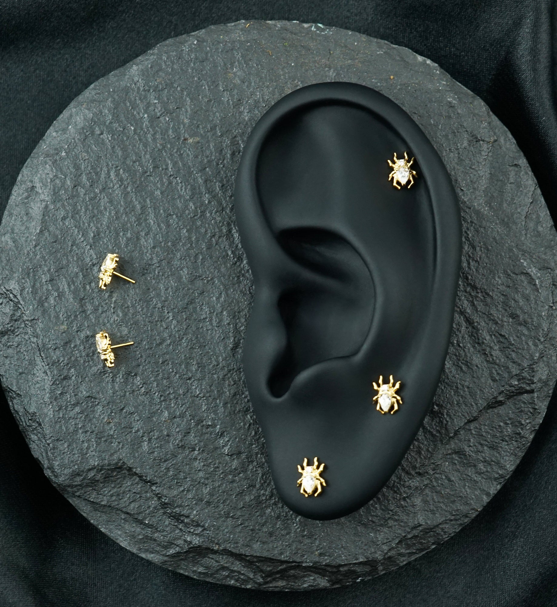 24kt Gold PVD Tarantula Clear CZ Titanium Threadless Top