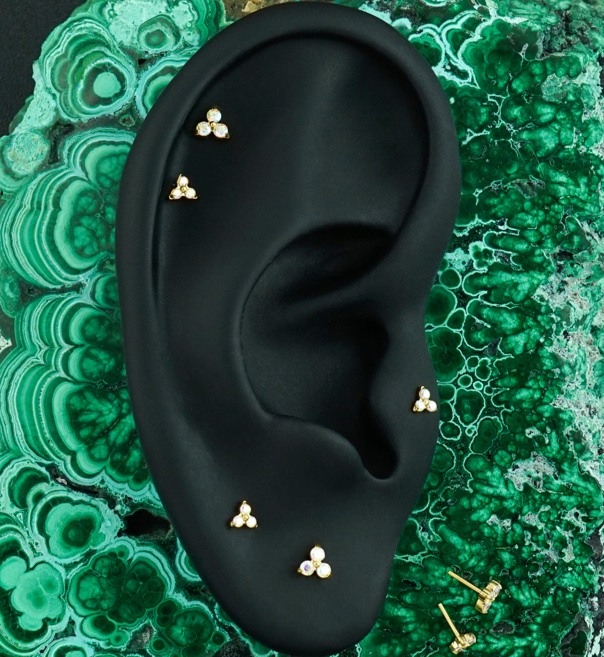 24kt Gold PVD Trine Rainbow Aurora CZ Titanium Threadless Top