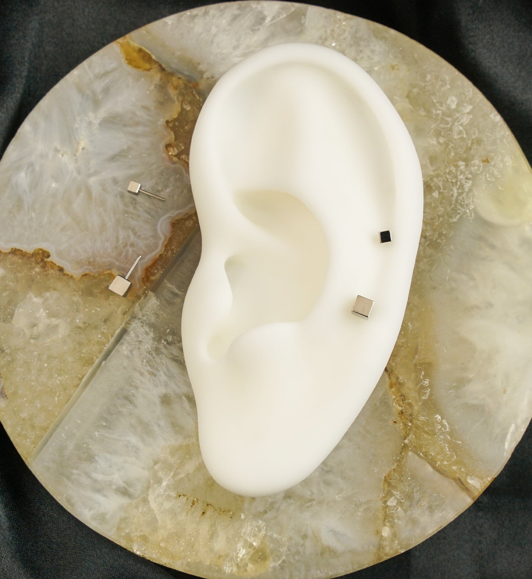 3D Cube Threadless Titanium Top