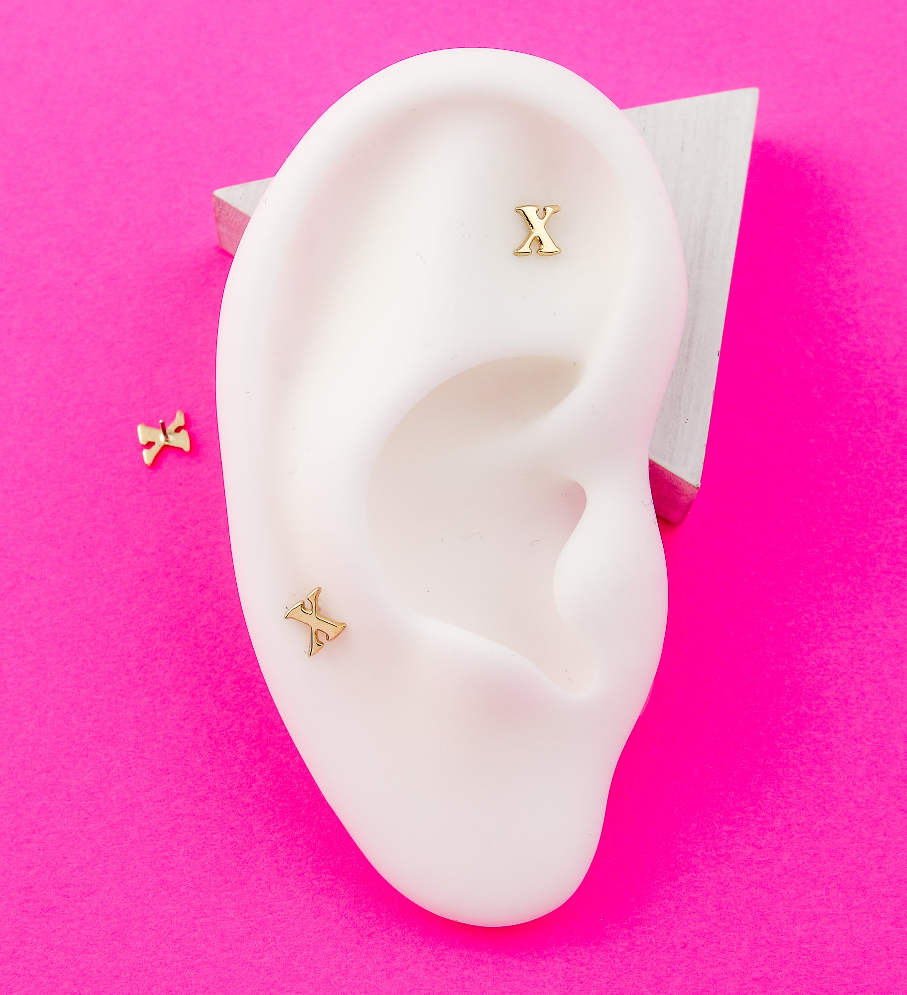 14kt Gold Letter X Threadless Top