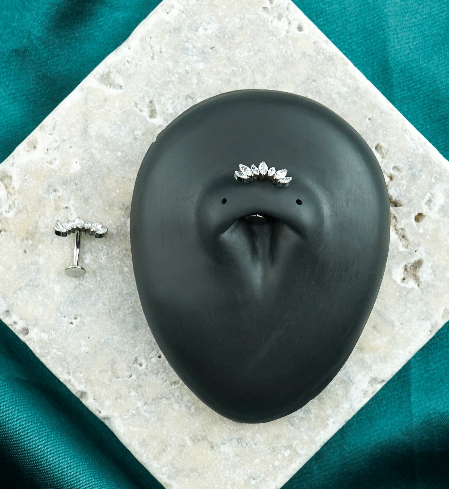 Anadem CZ Titanium Threadless Floating Belly Button Ring
