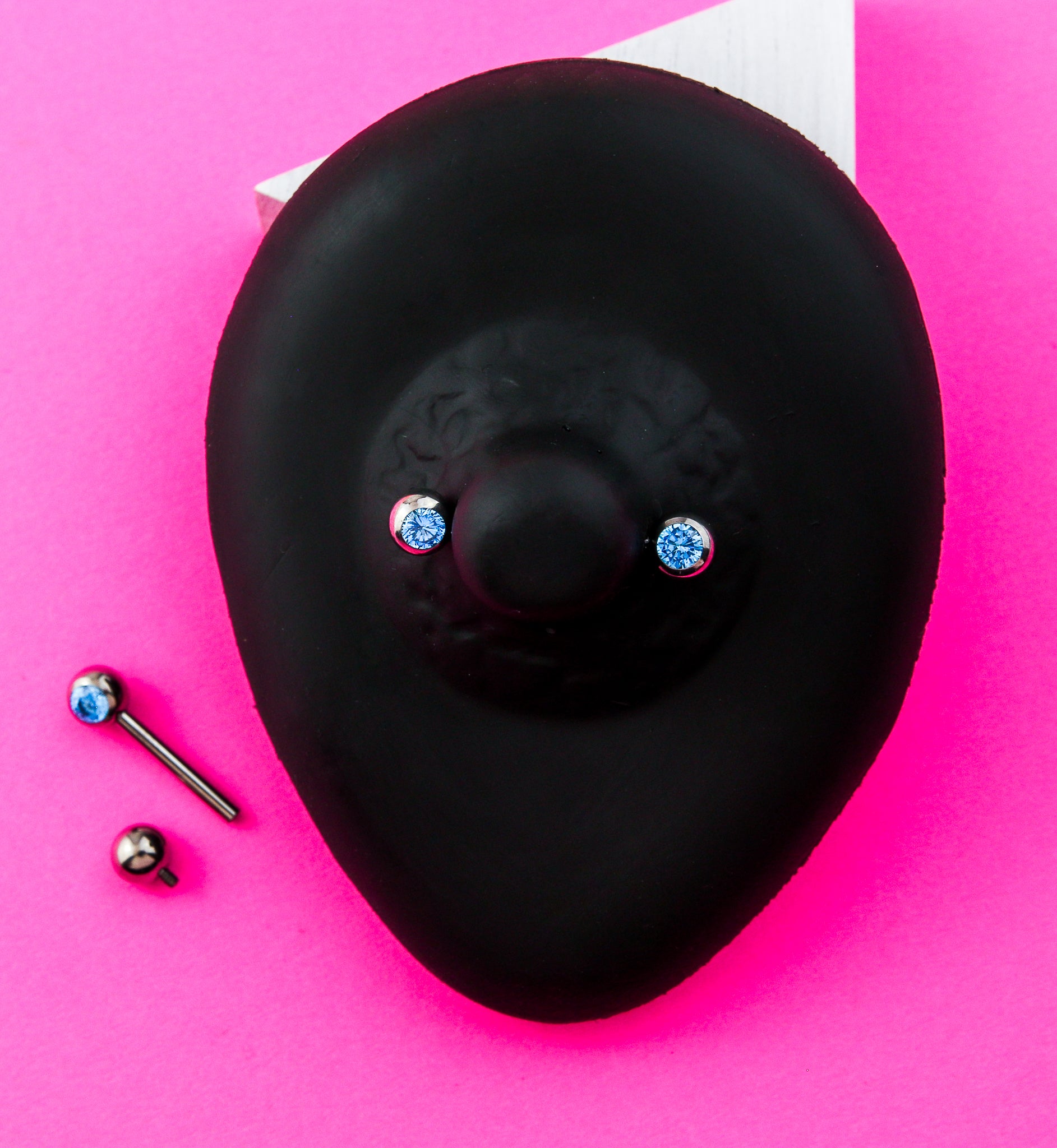 Aqua CZ Ball Internally Threaded Titanium Nipple Barbells