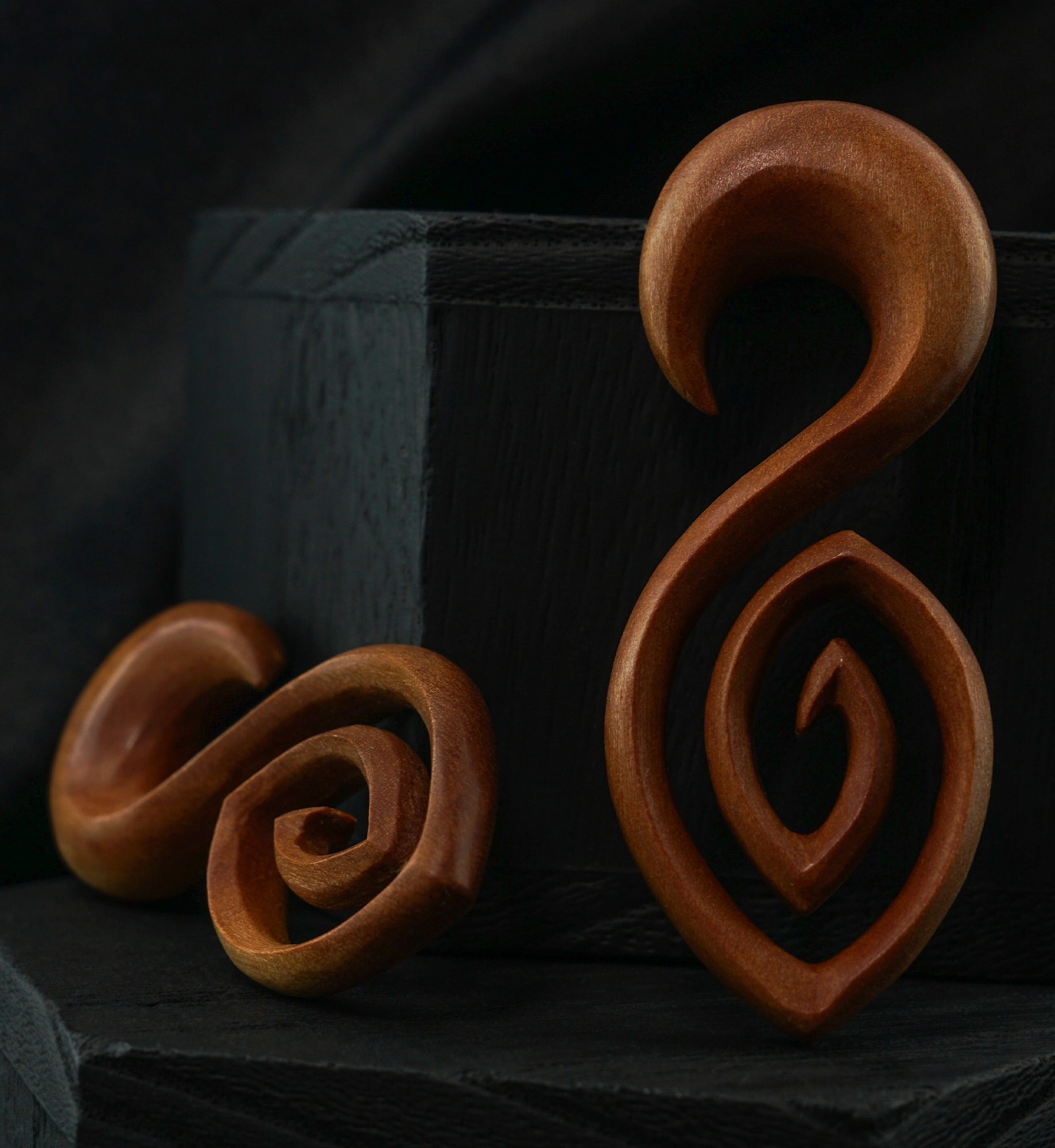 Arch Wooden Spiral Hangers