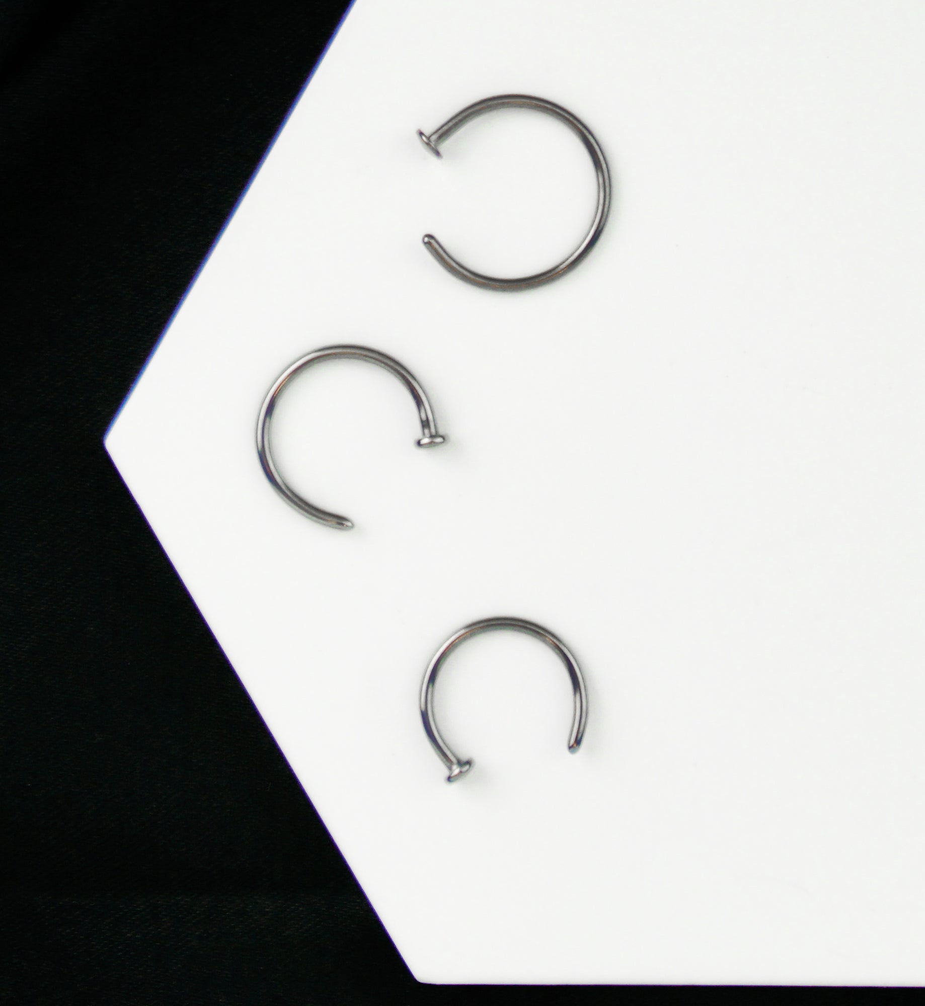 ASTM F-136 Titanium Nose Hoop Ring