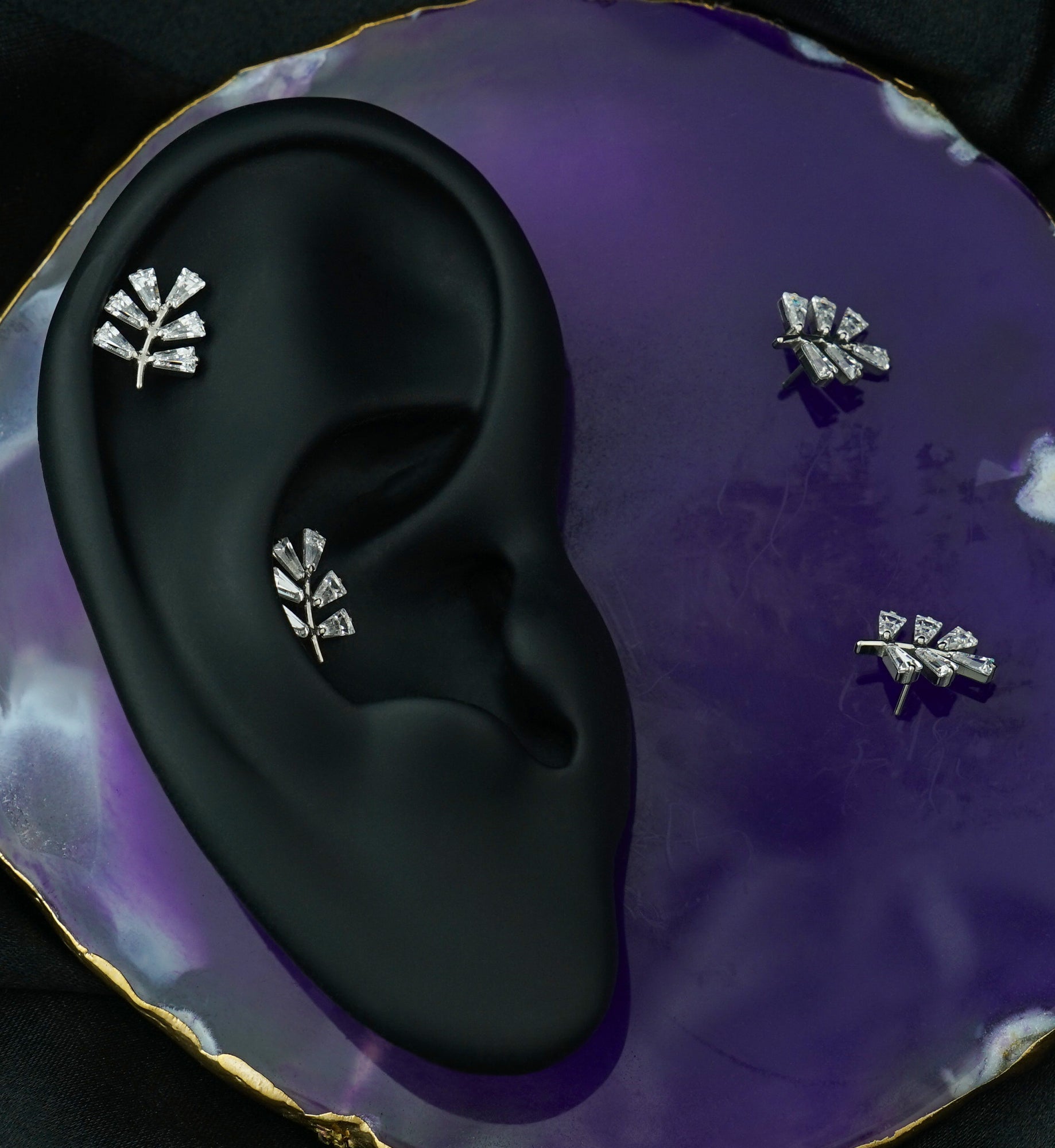 Baguette Leaf Clear CZ Titanium Threadless Top