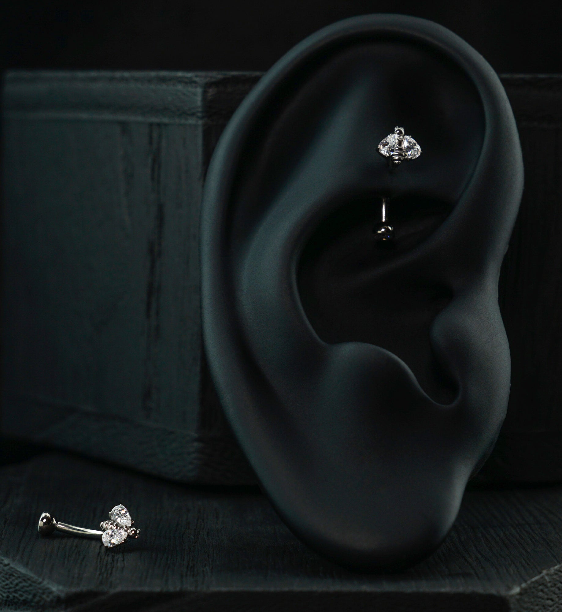 Bee Clear CZ Titanium Internally Threaded Curved Barbell