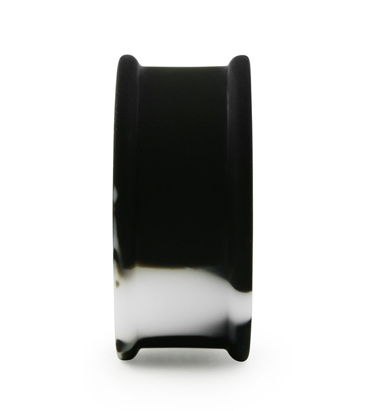 Black And White Double Flare Silicone Plugs