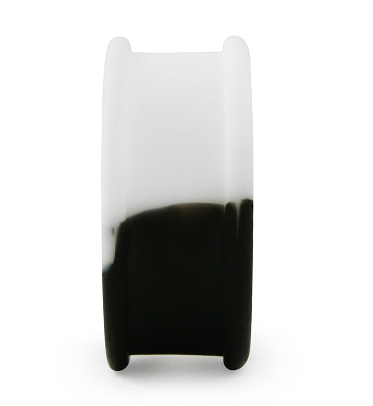 Black And White Double Flare Silicone Tunnel Plugs