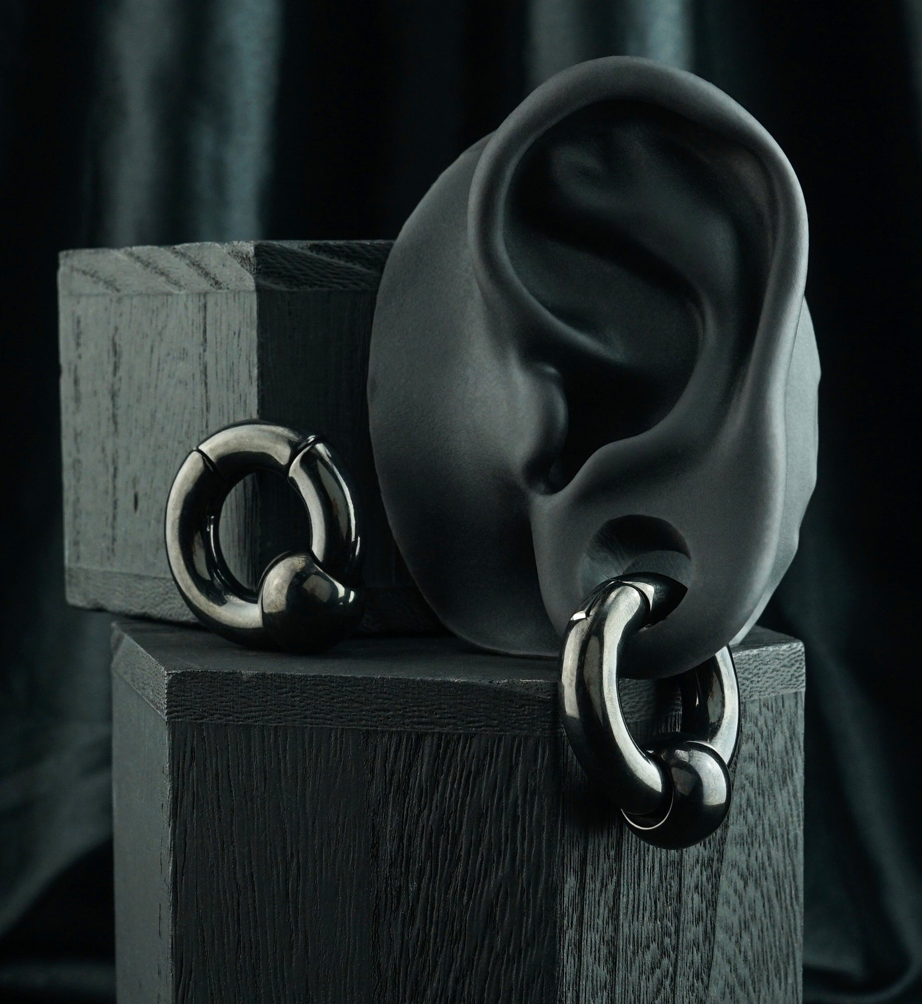 Black PVD Hinged Slide Bead Ear Weights