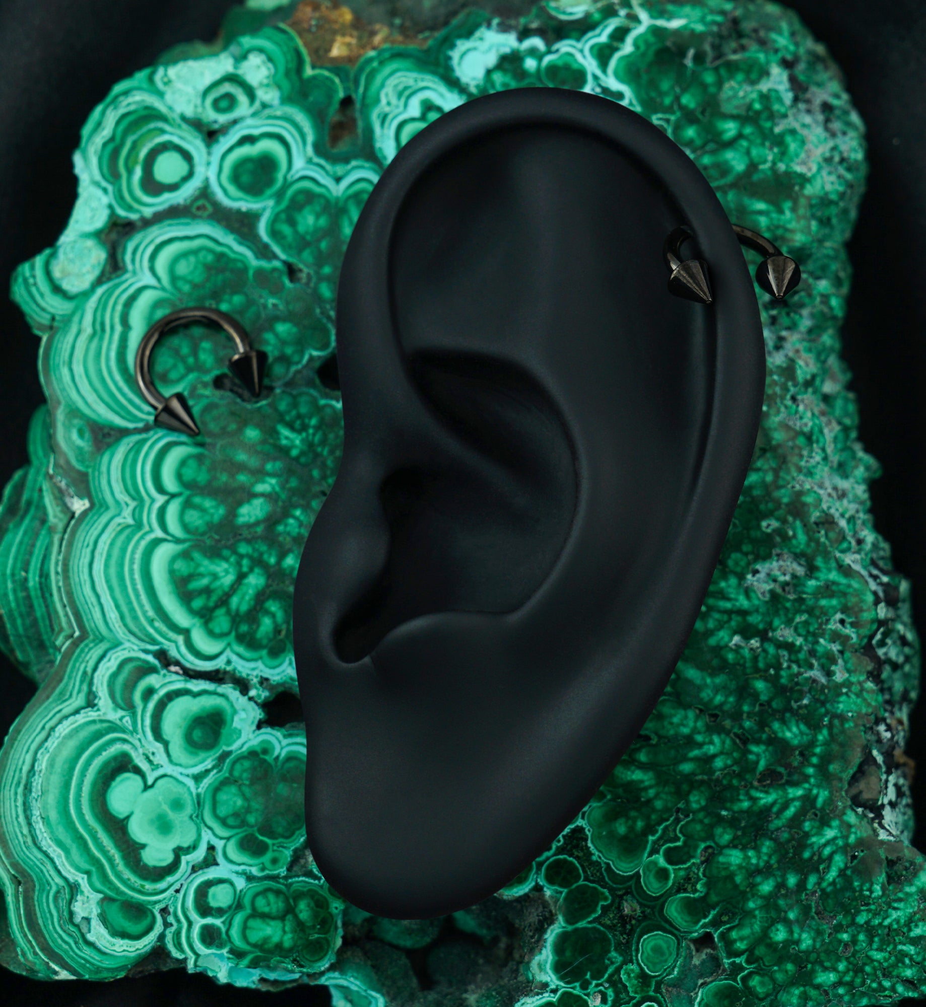 Black PVD Spike Internally Threaded Titanium Circular Barbell