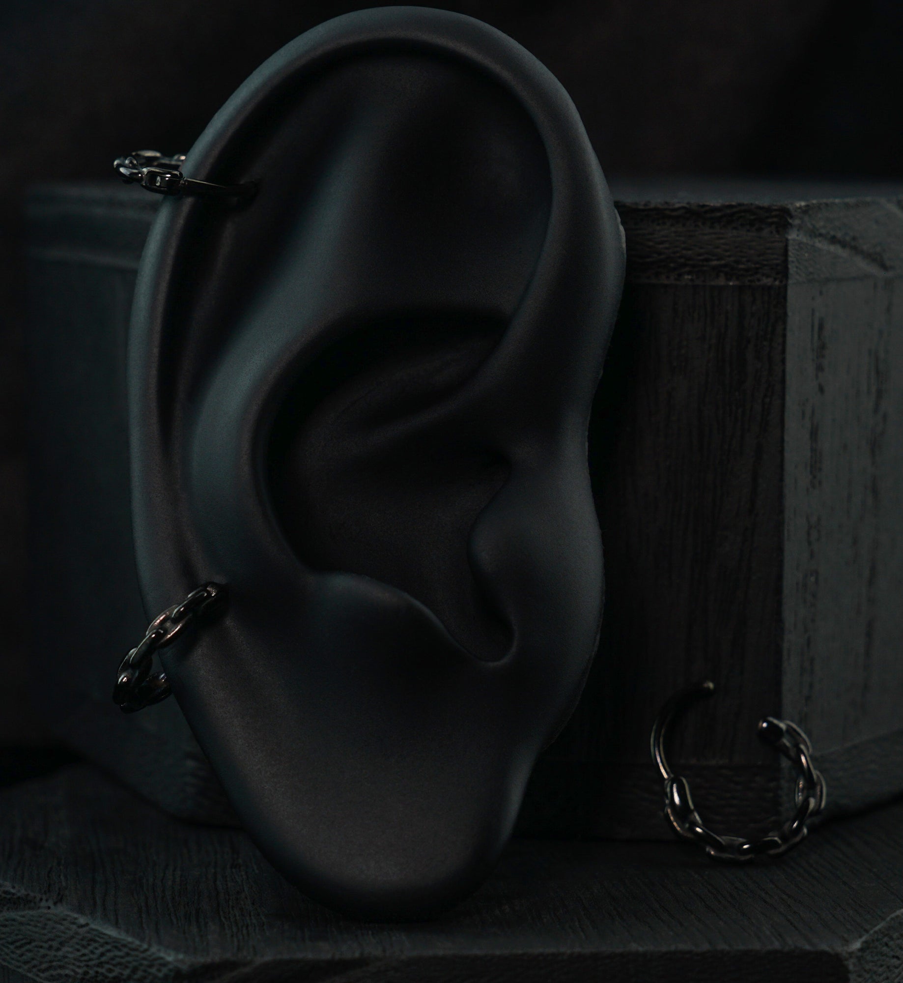 Black PVD Thick Chain Link Stainless Steel Hinged Segment Ring