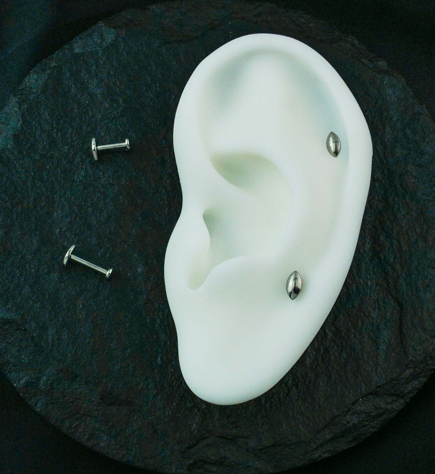 Bubble Marquise Internally Threaded Titanium Flat Disk Labret