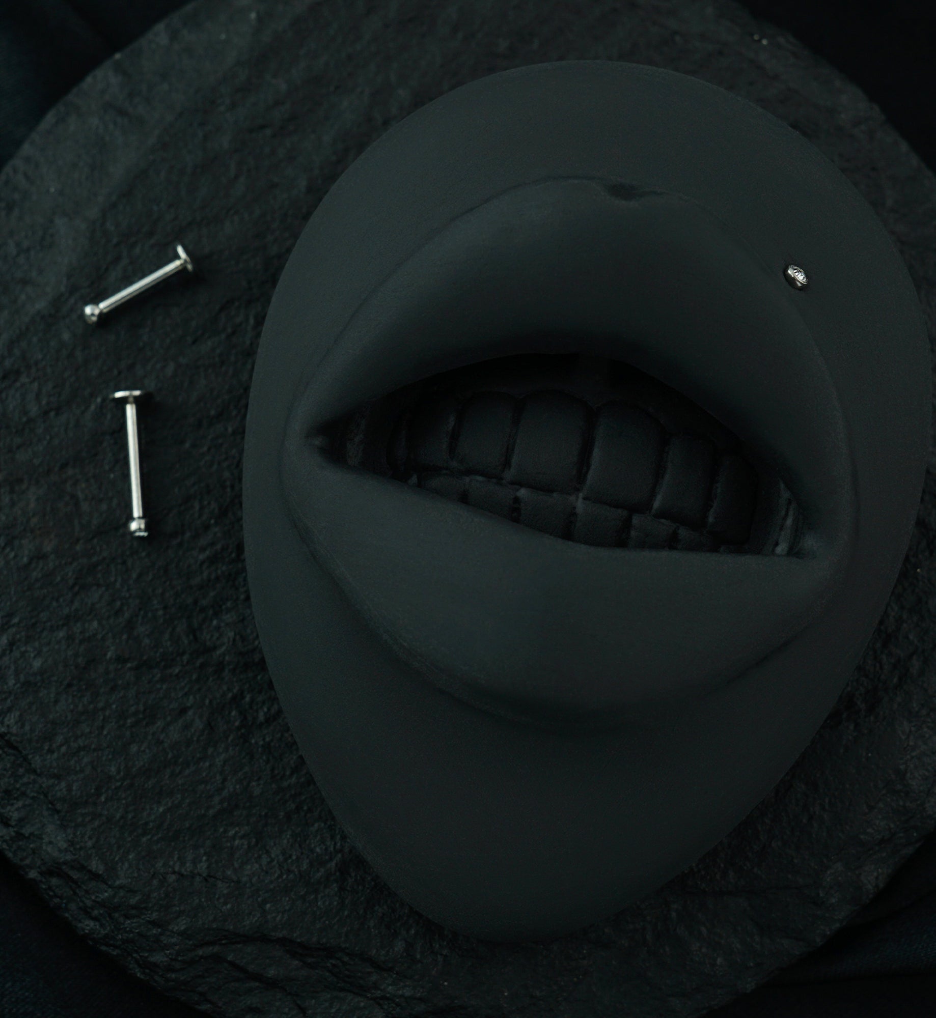 Clear CZ Bezel Labret Stud (Convex Disk)