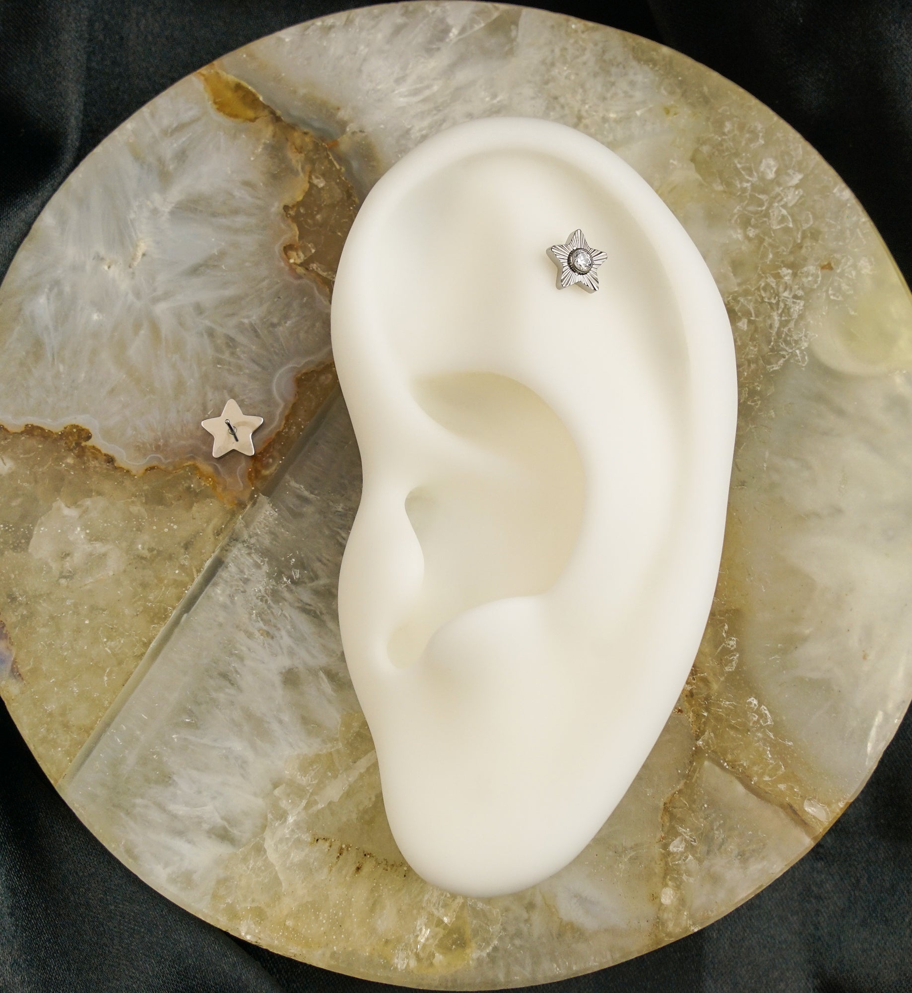 Corrugated Star Clear CZ Threadless Titanium Top