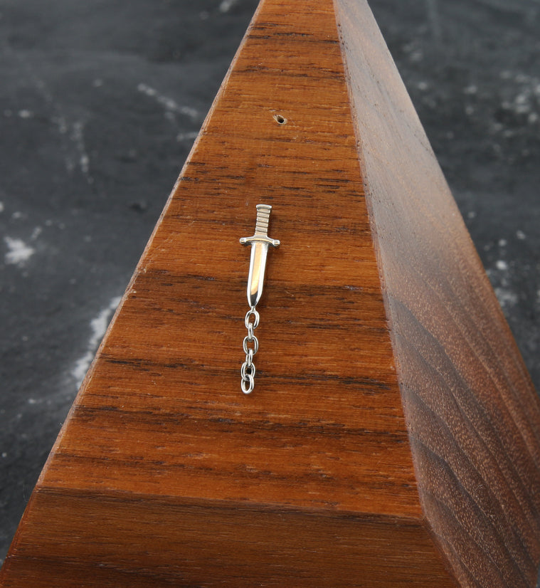 Dagger Dangle Chain Threadless Titanium Top