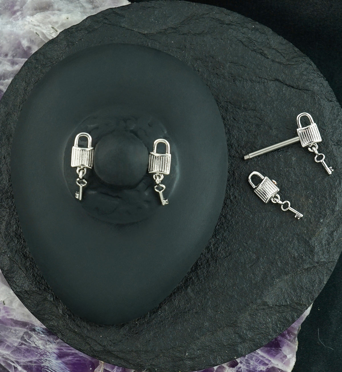 Dangling Key Lock Stainless Steel Nipple Barbell